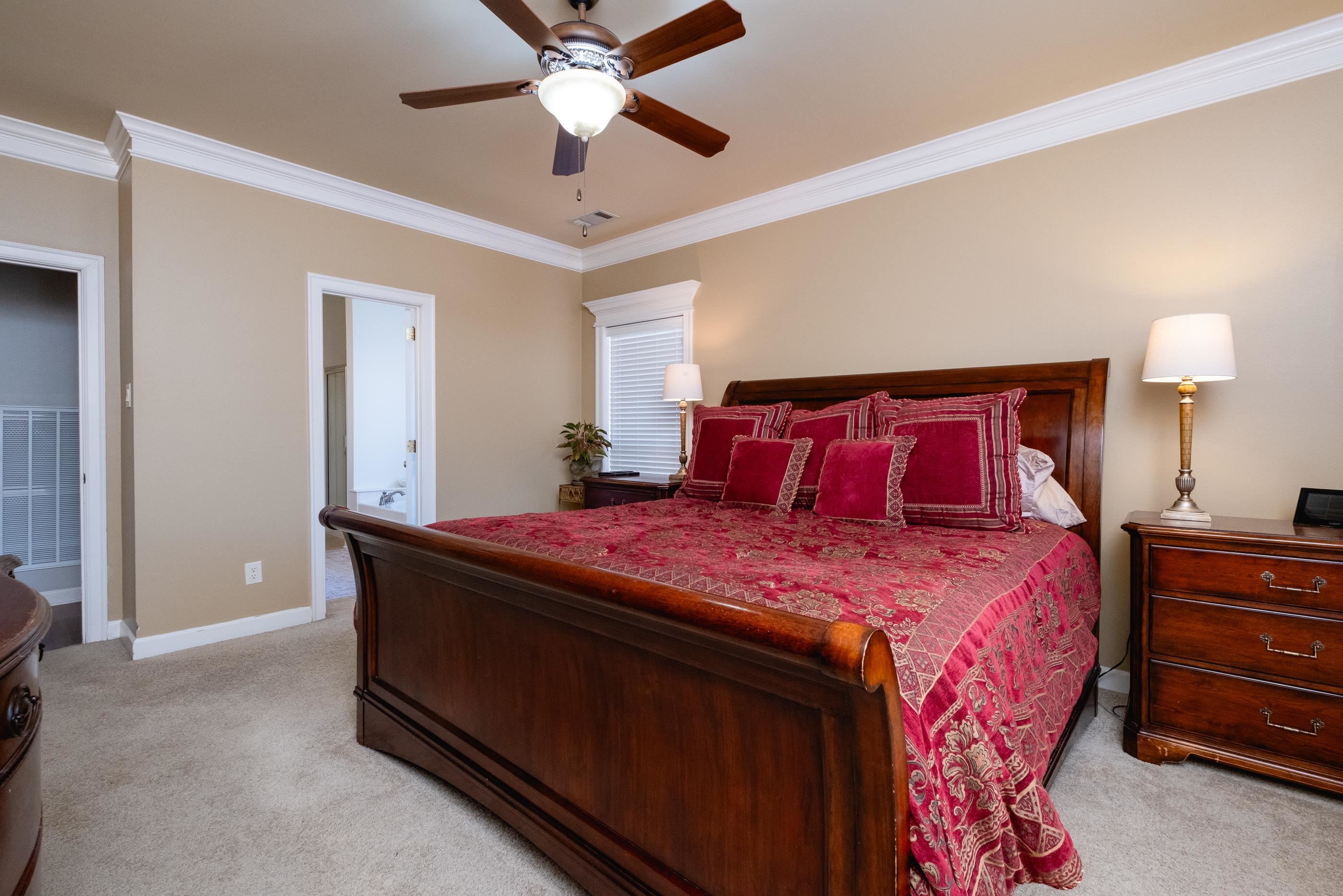 WOODLANDS EDGE - Residential