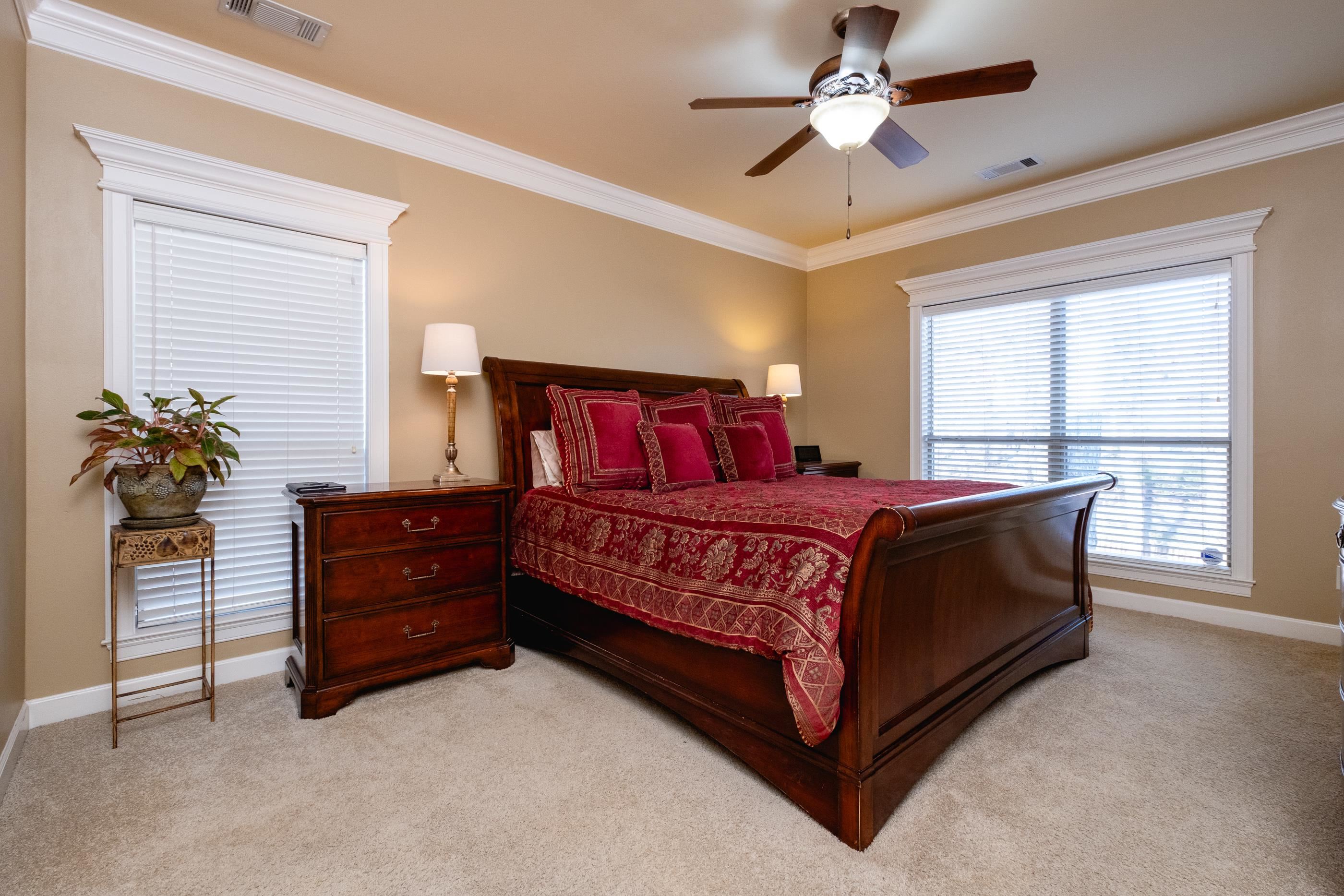 WOODLANDS EDGE - Residential