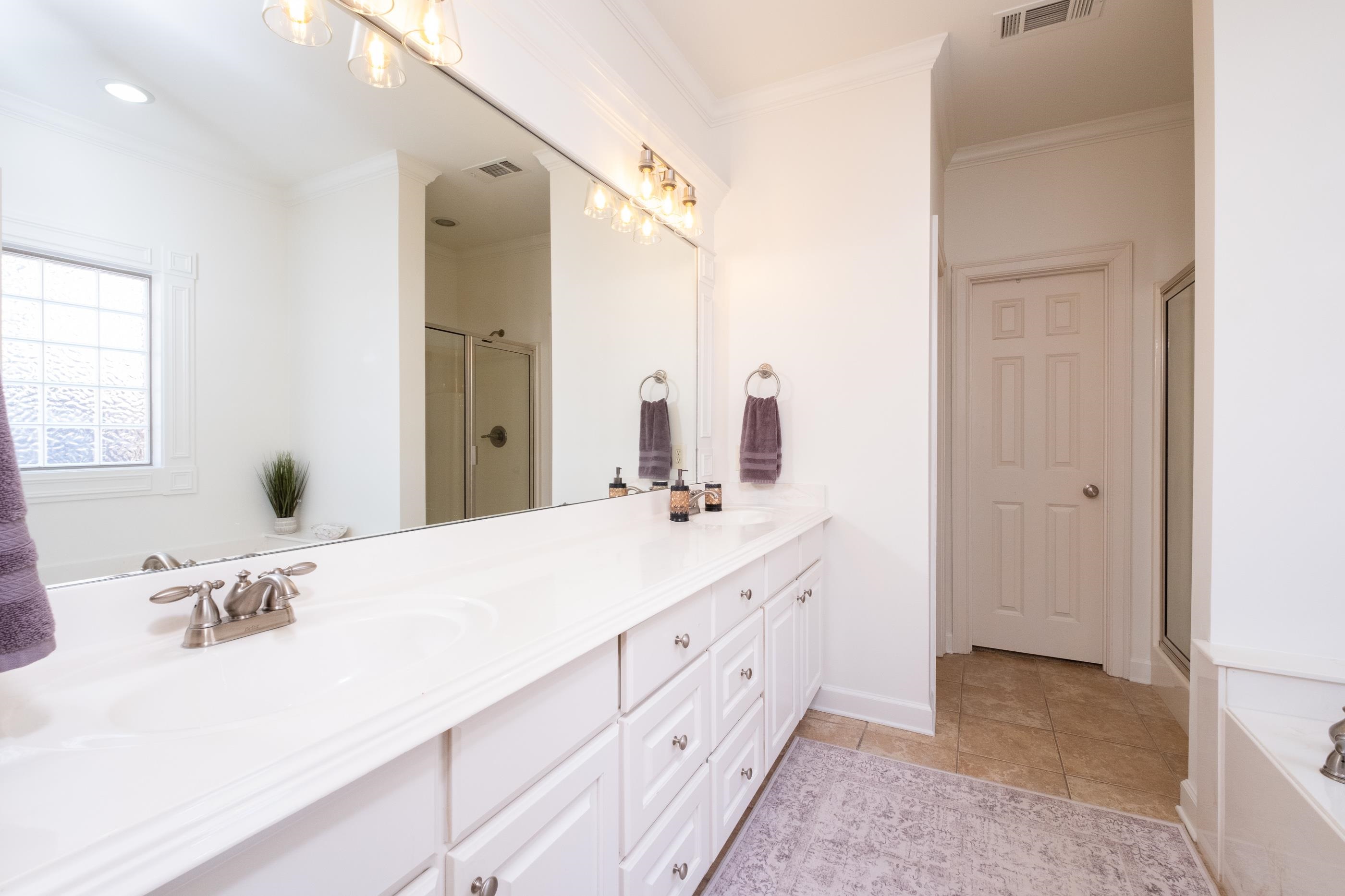 WOODLANDS EDGE - Residential