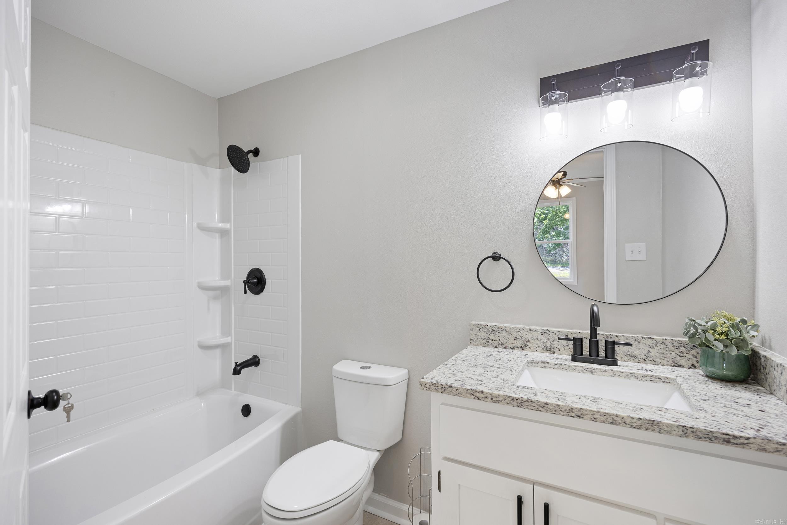 MCARTHUR - Residential