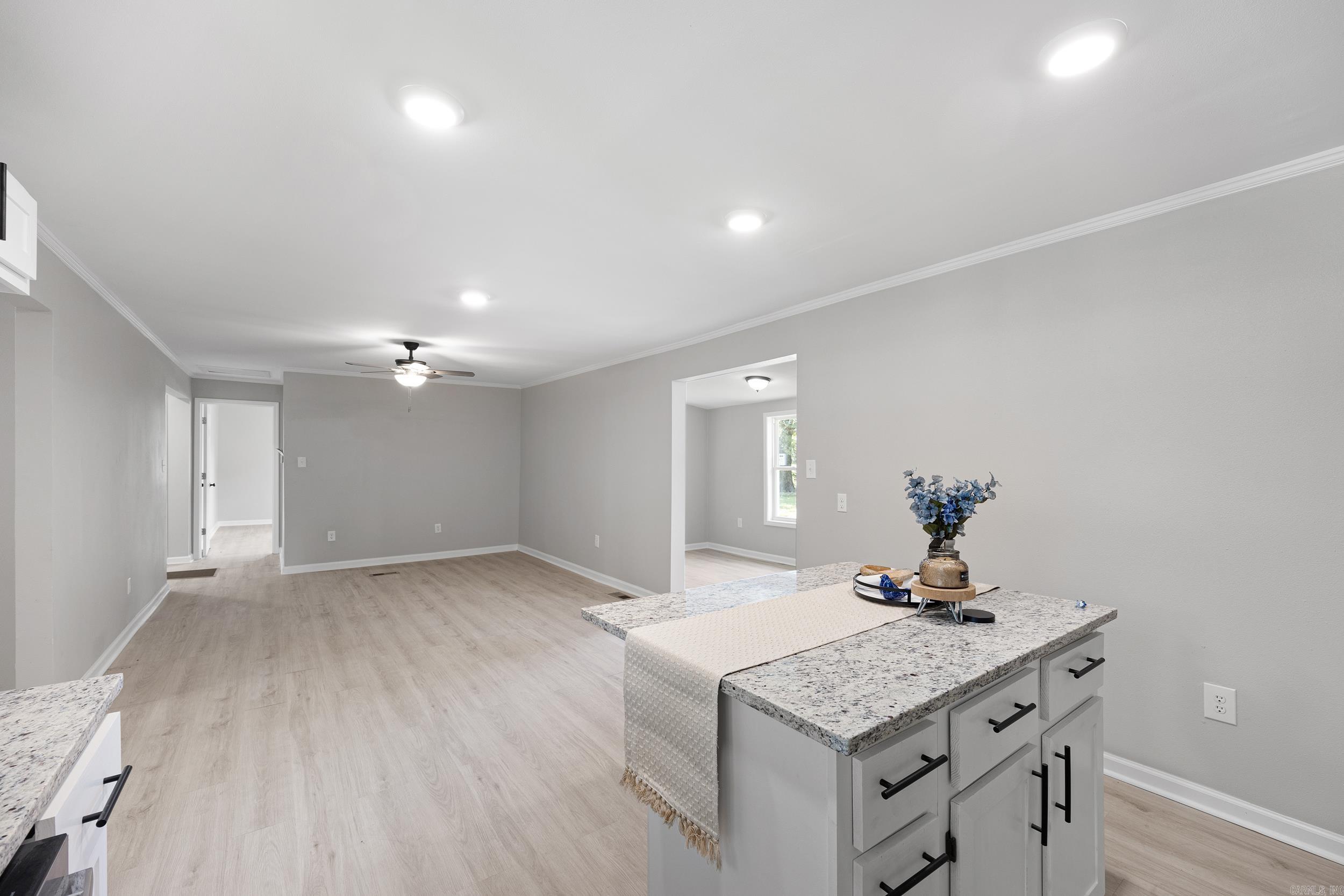 MCARTHUR - Residential