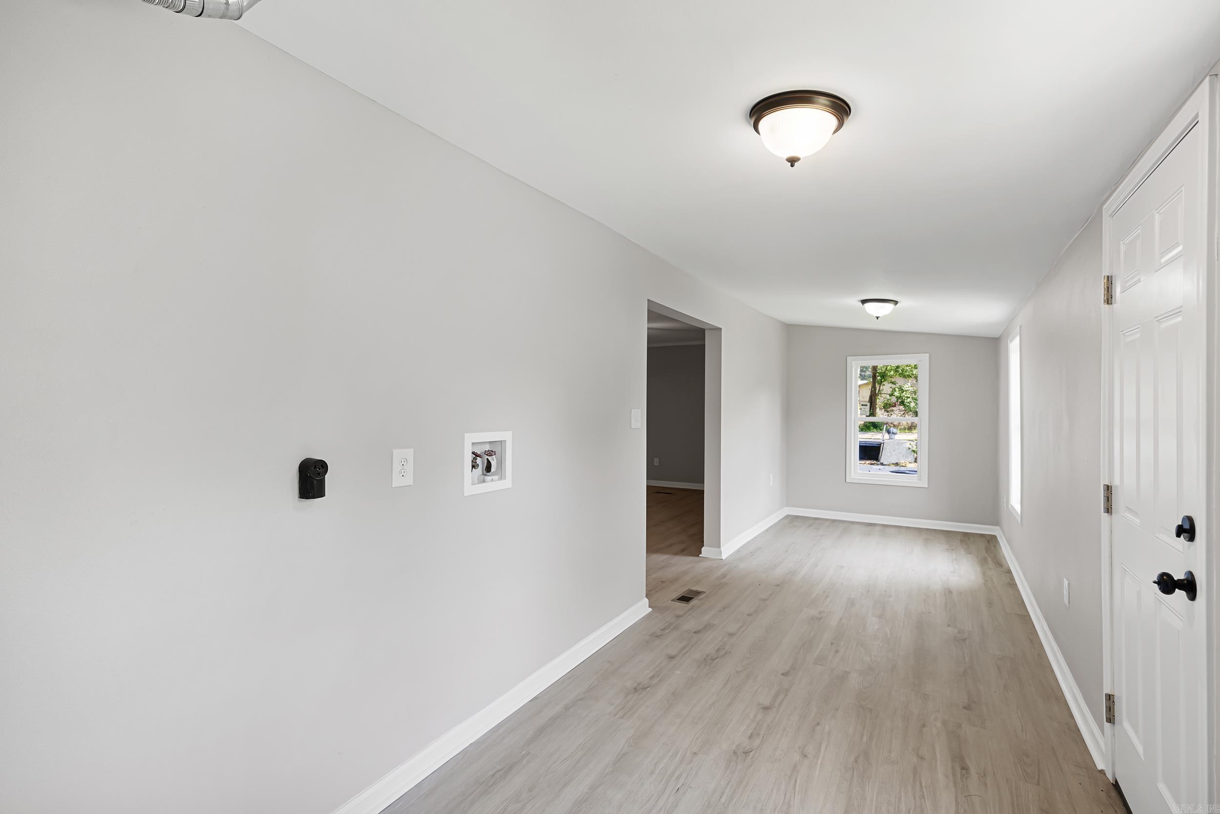 MCARTHUR - Residential