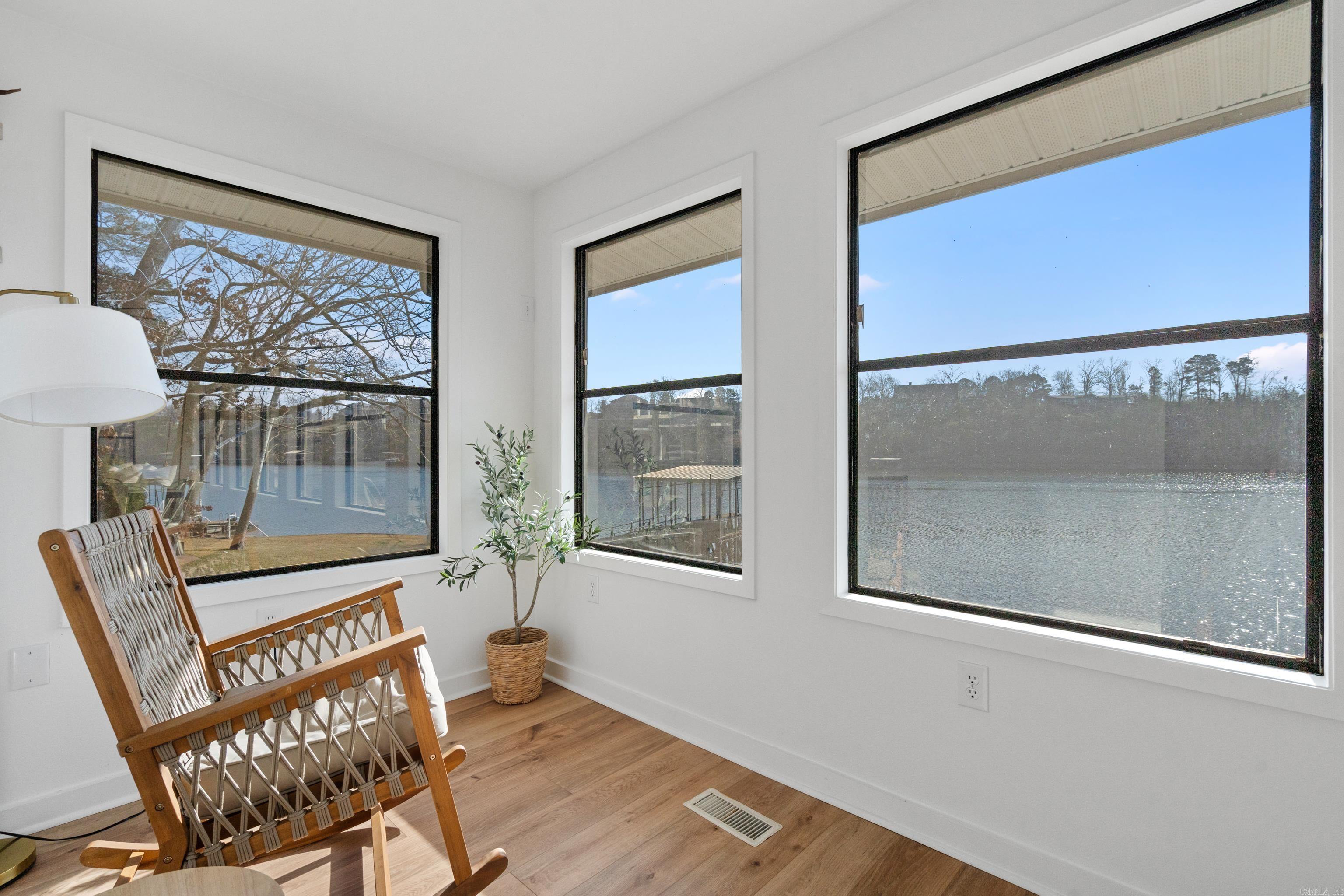 Lake Hamilton Shores - Residential