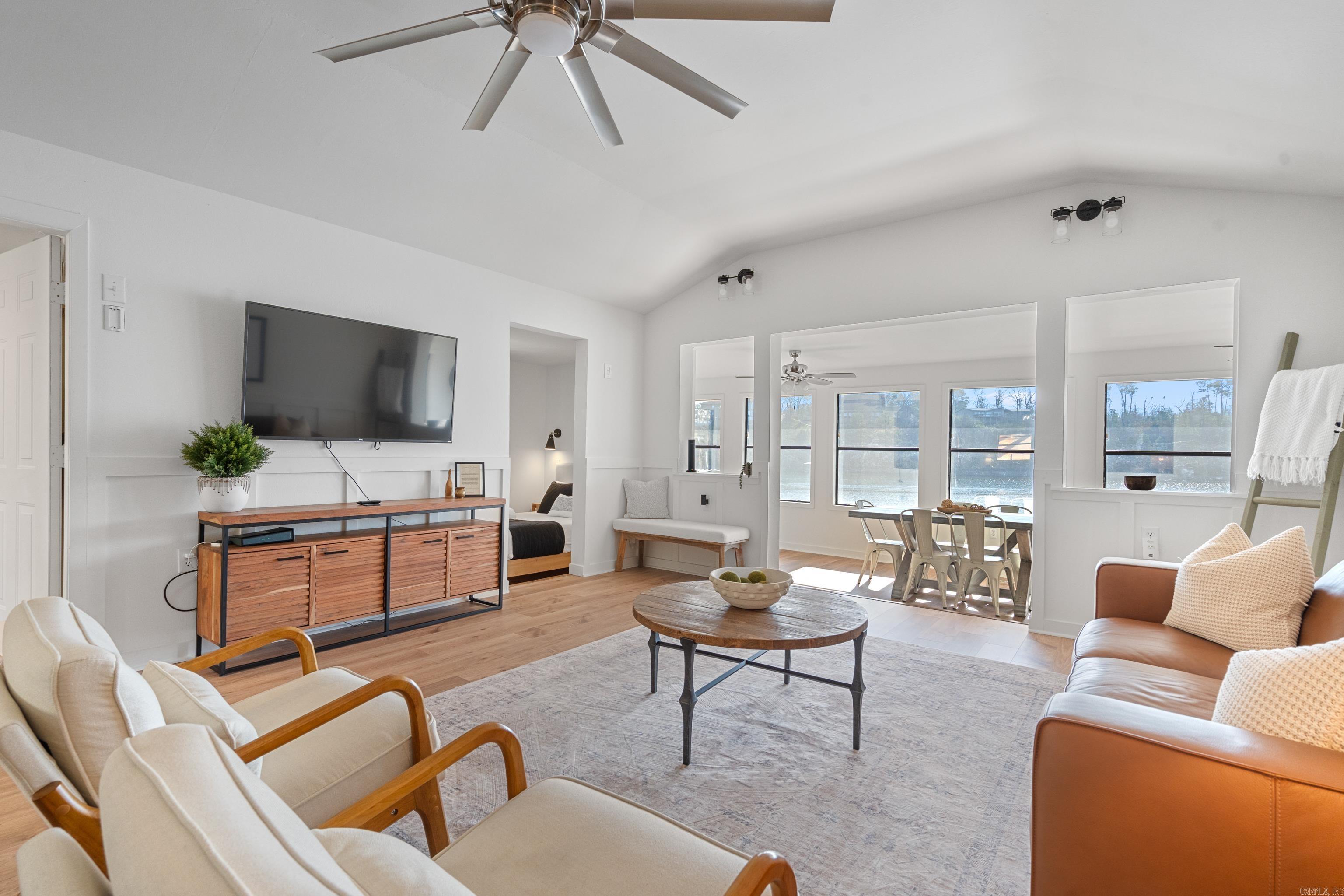 Lake Hamilton Shores - Residential