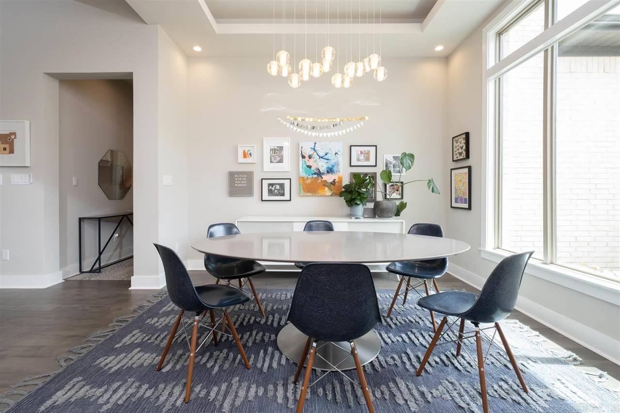 CHENAL VALLEY "ENSBURY PLACE" - Residential