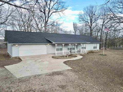 Photo of 410 Davis Creek Rd. Rd, Marshall, AR 72650 (MLS # 25003205)