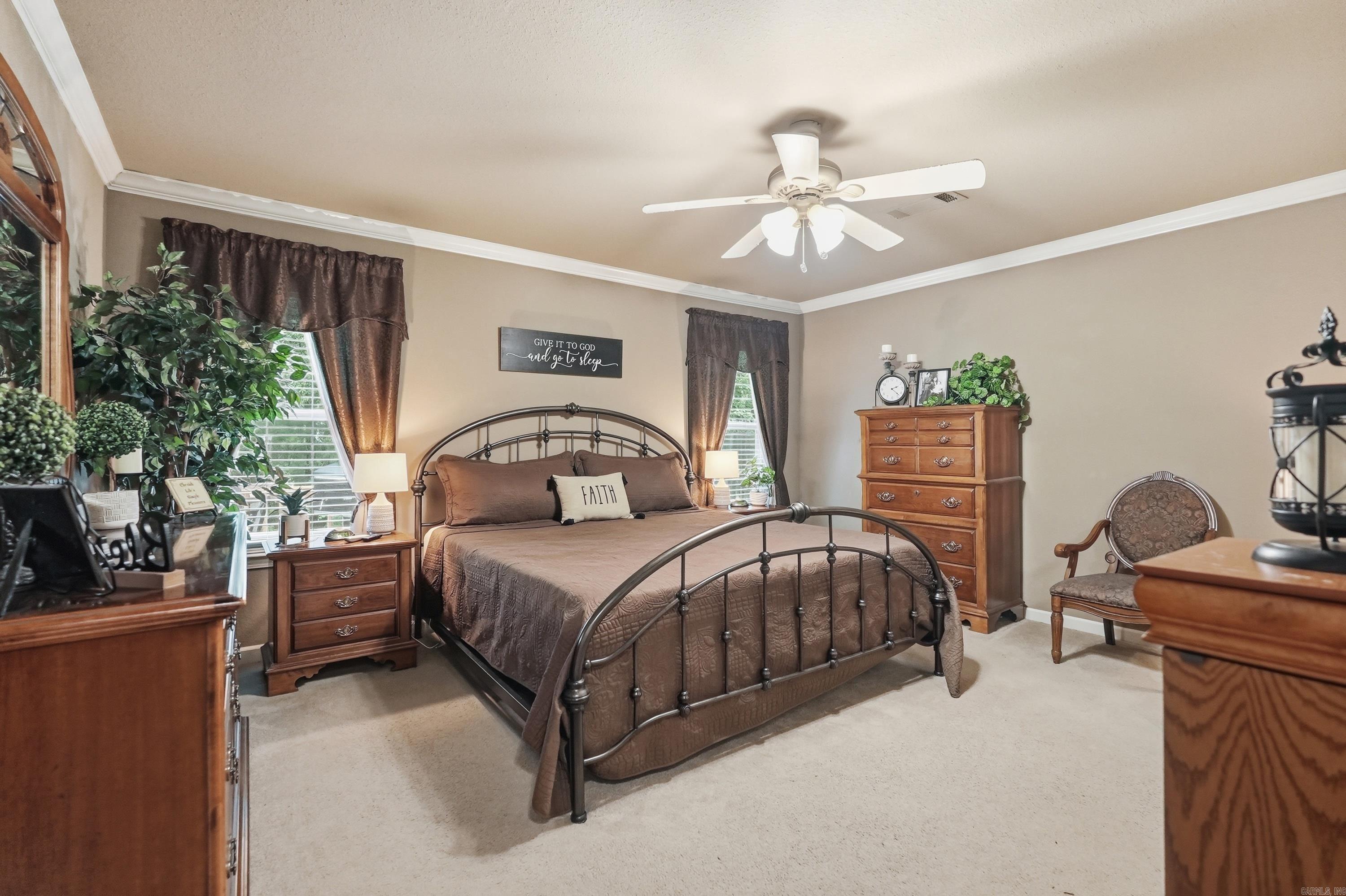HORTON HILLS - Residential