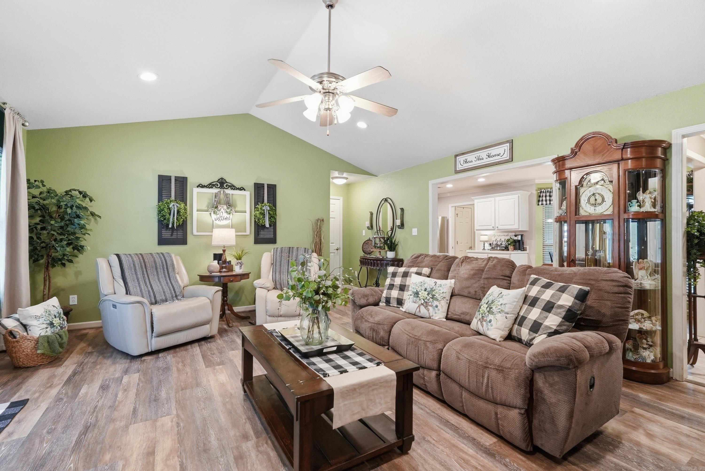 HORTON HILLS - Residential