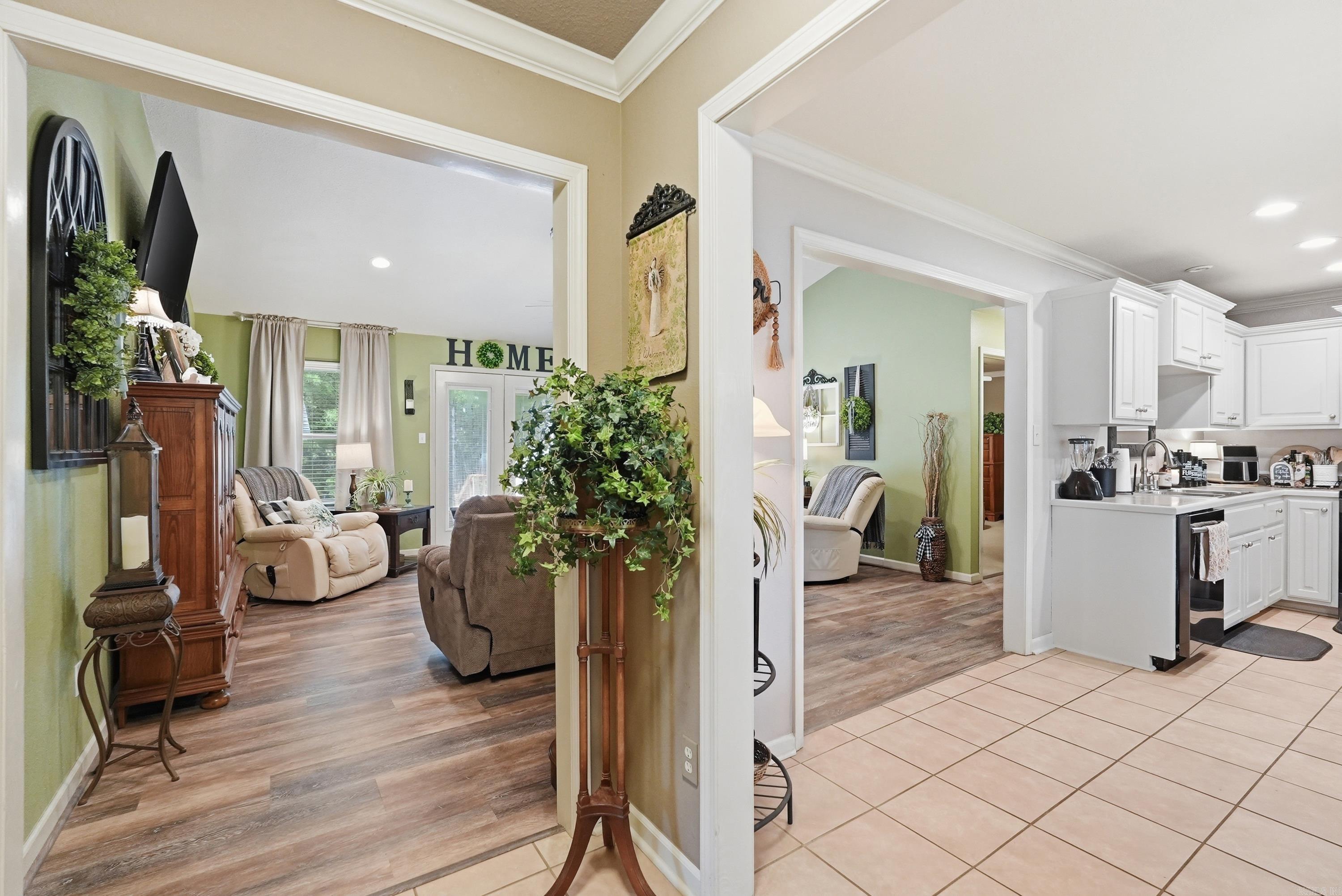HORTON HILLS - Residential