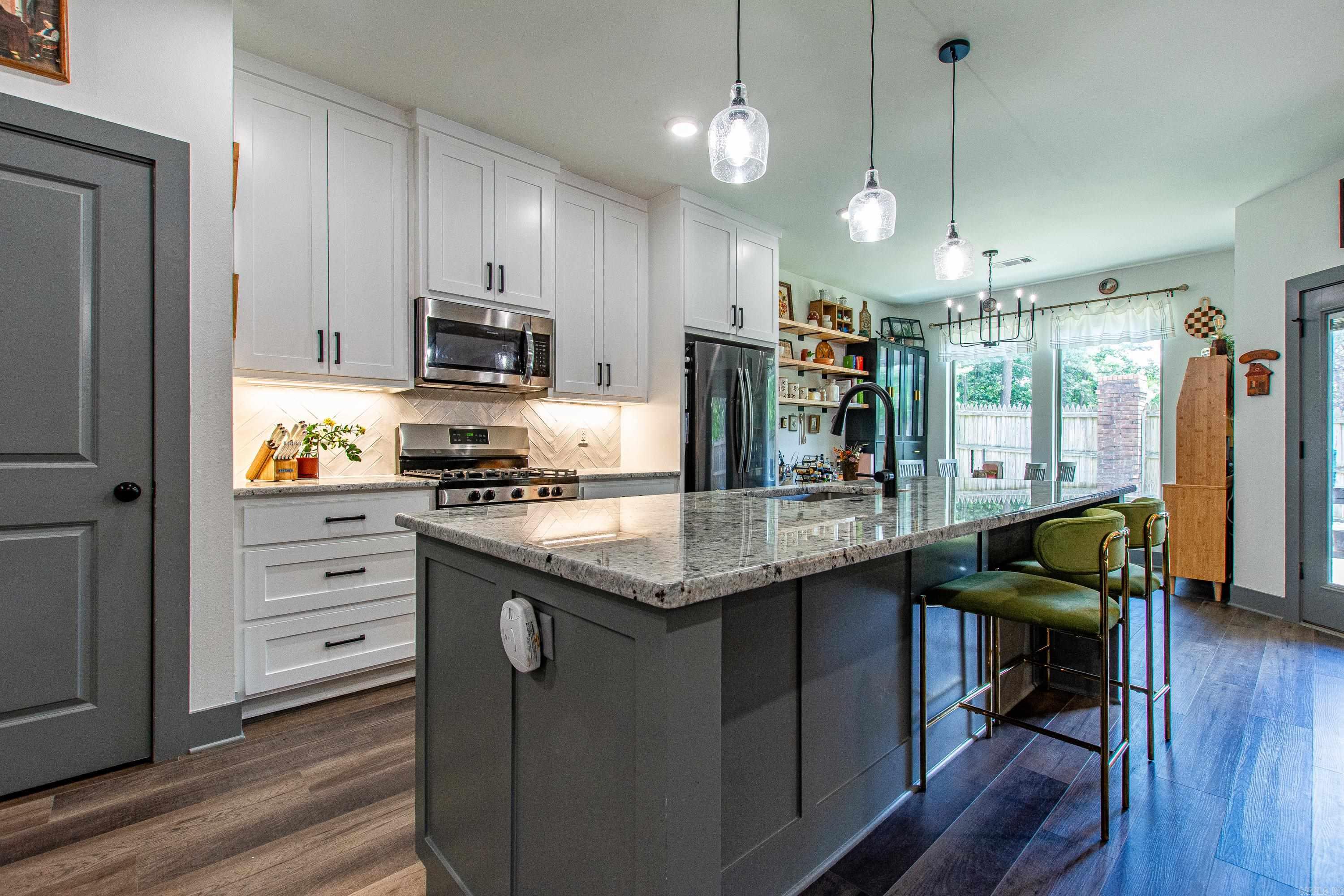NORTHSHORE GARDENS - Residential