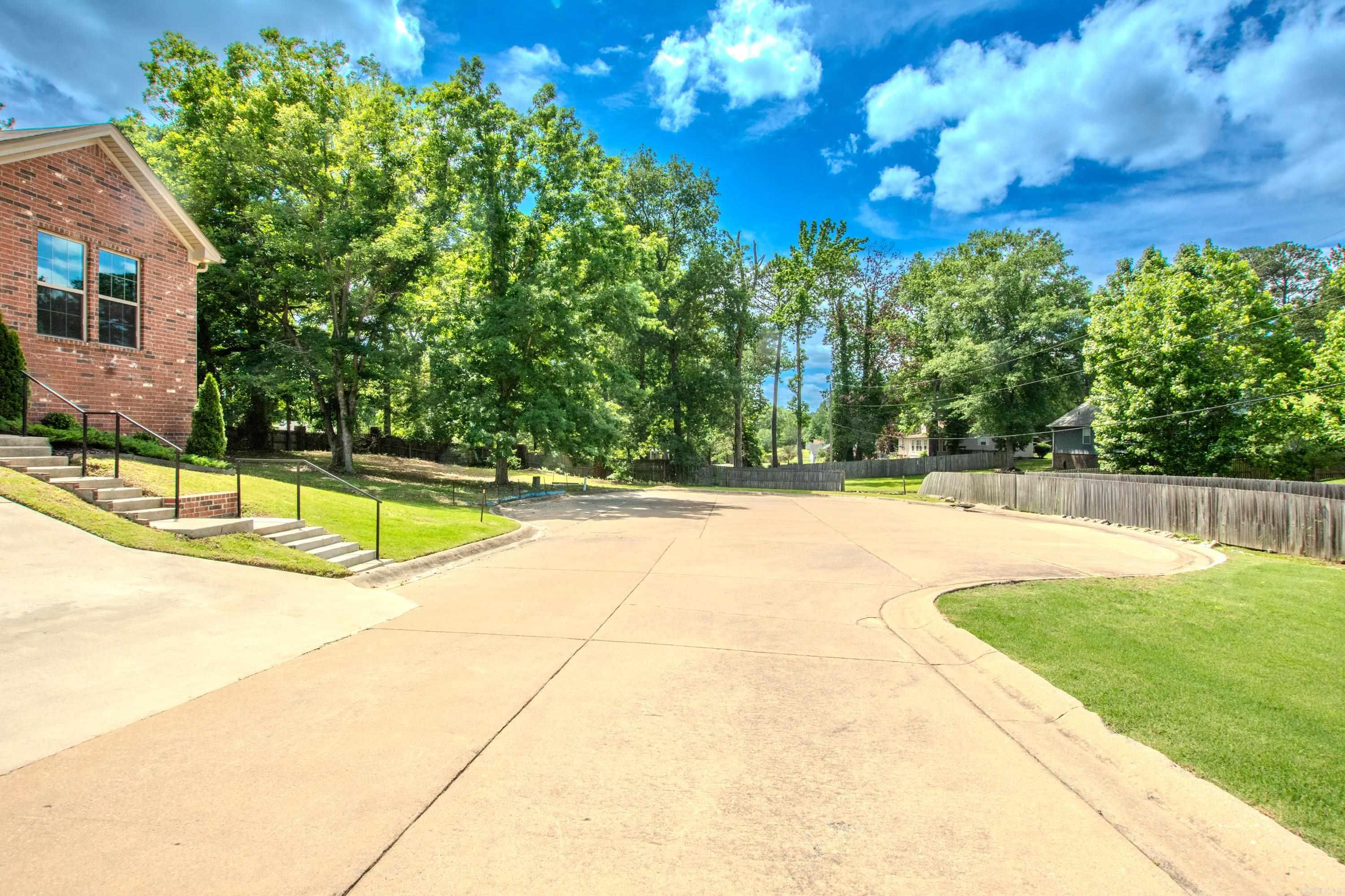NORTHSHORE GARDENS - Residential