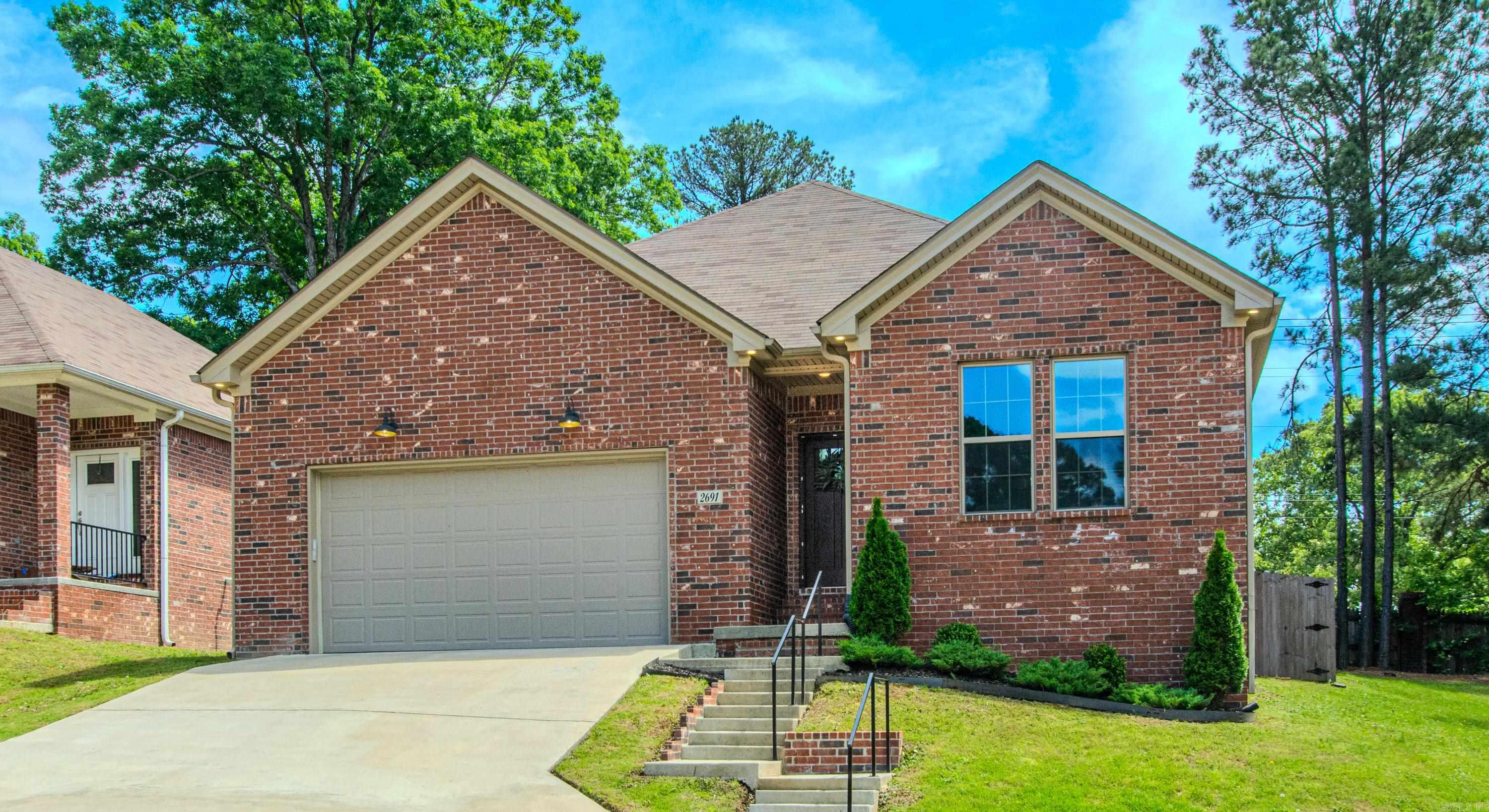 NORTHSHORE GARDENS - Residential