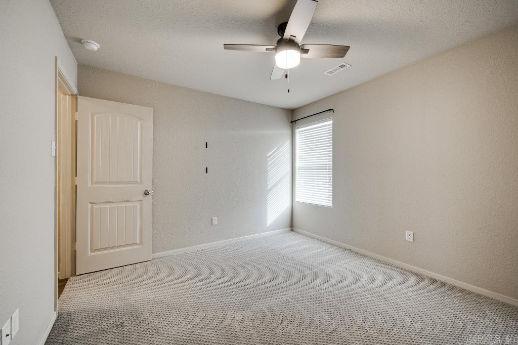 WOODLANDS EDGE - Residential