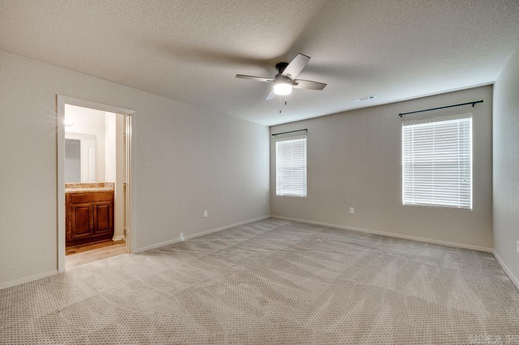 WOODLANDS EDGE - Residential