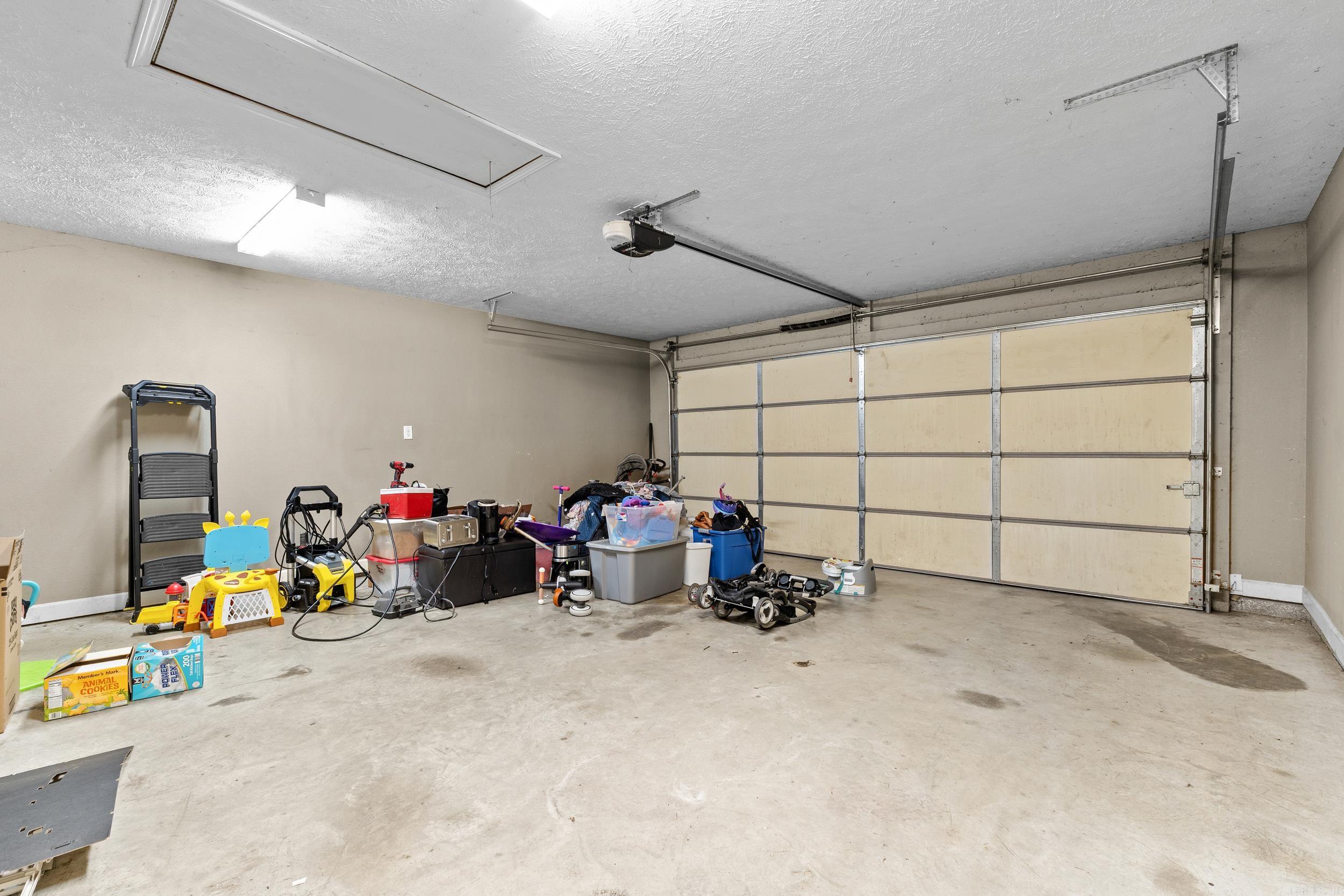 DOVE CREEK - Residential