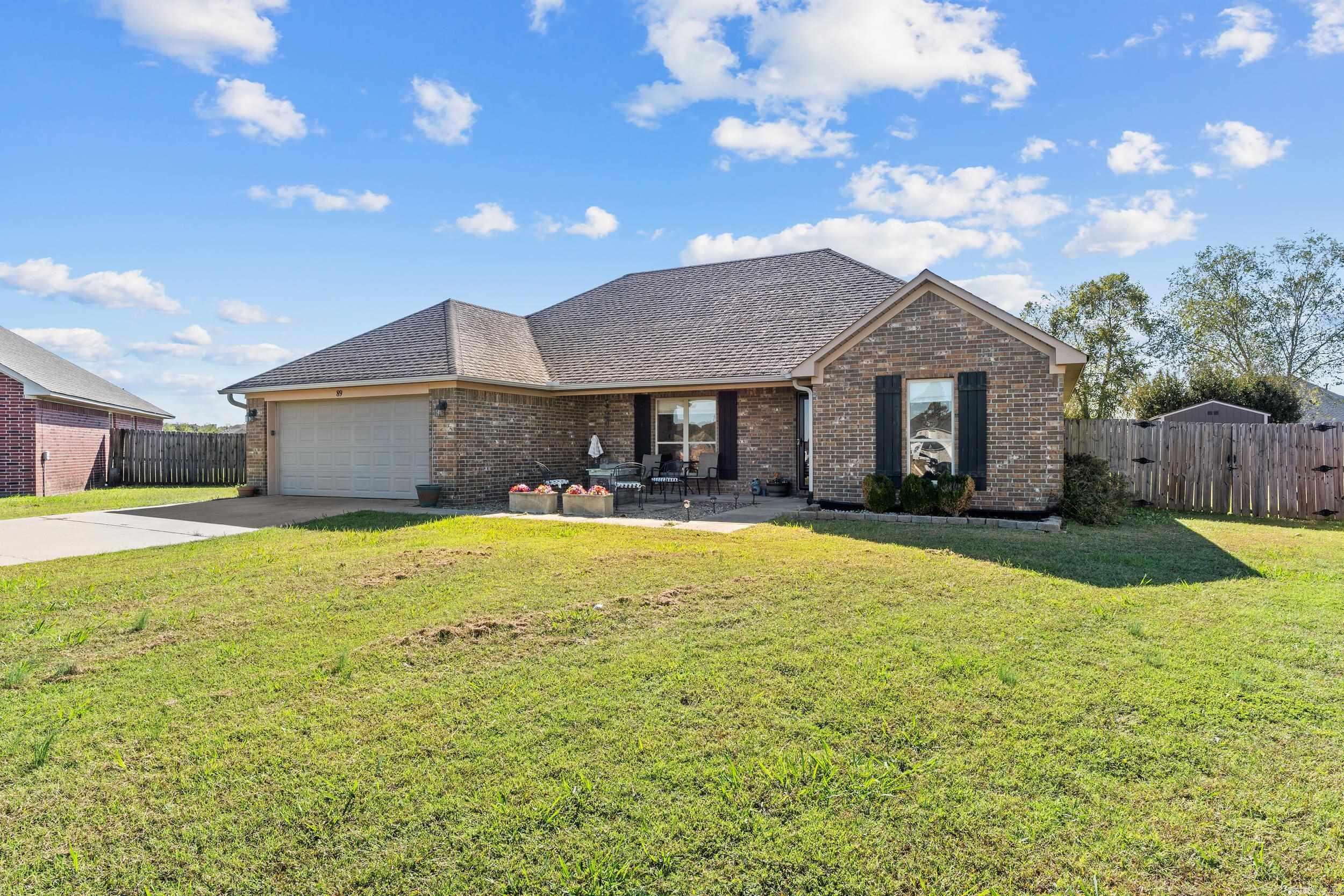 DOVE CREEK - Residential