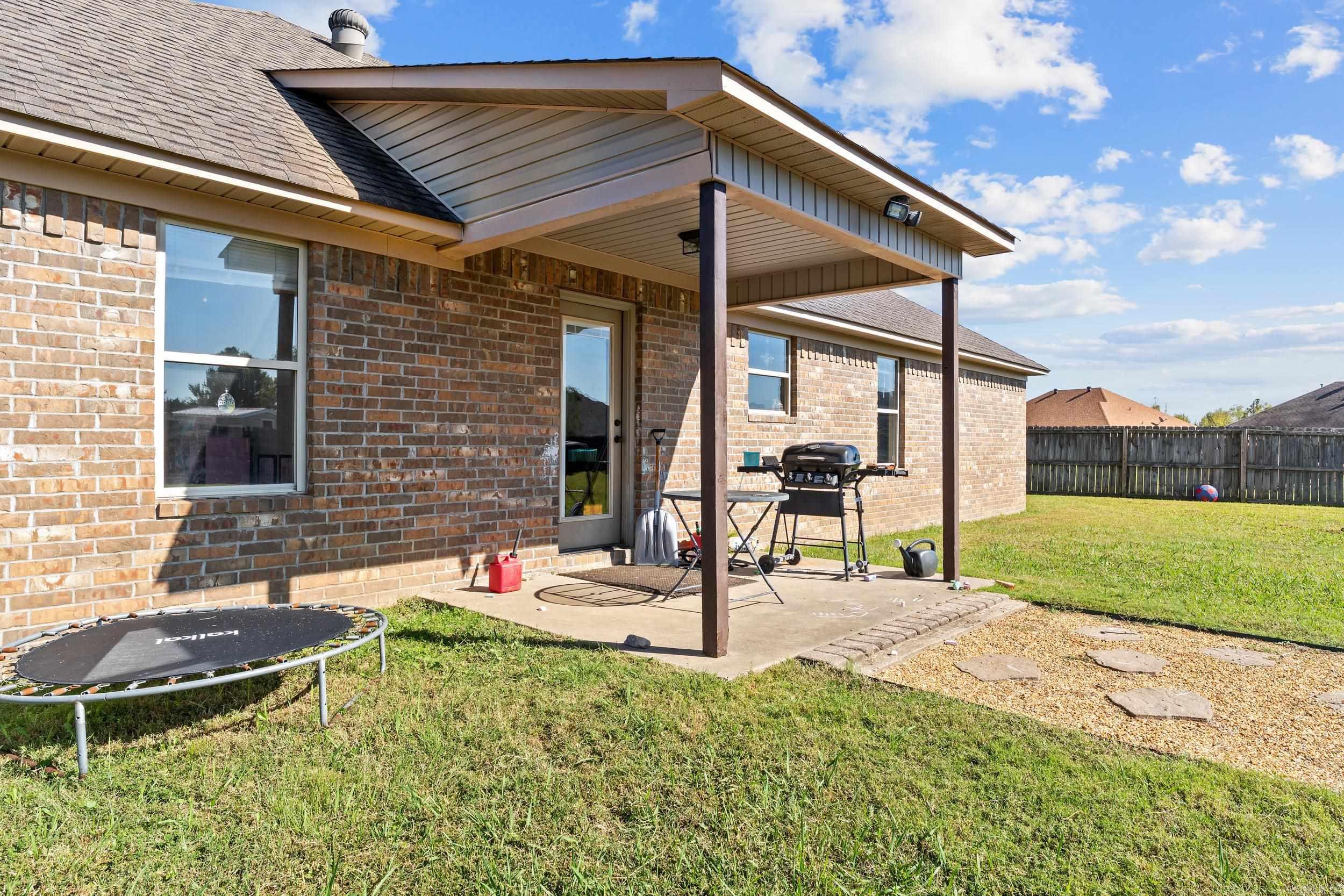 DOVE CREEK - Residential