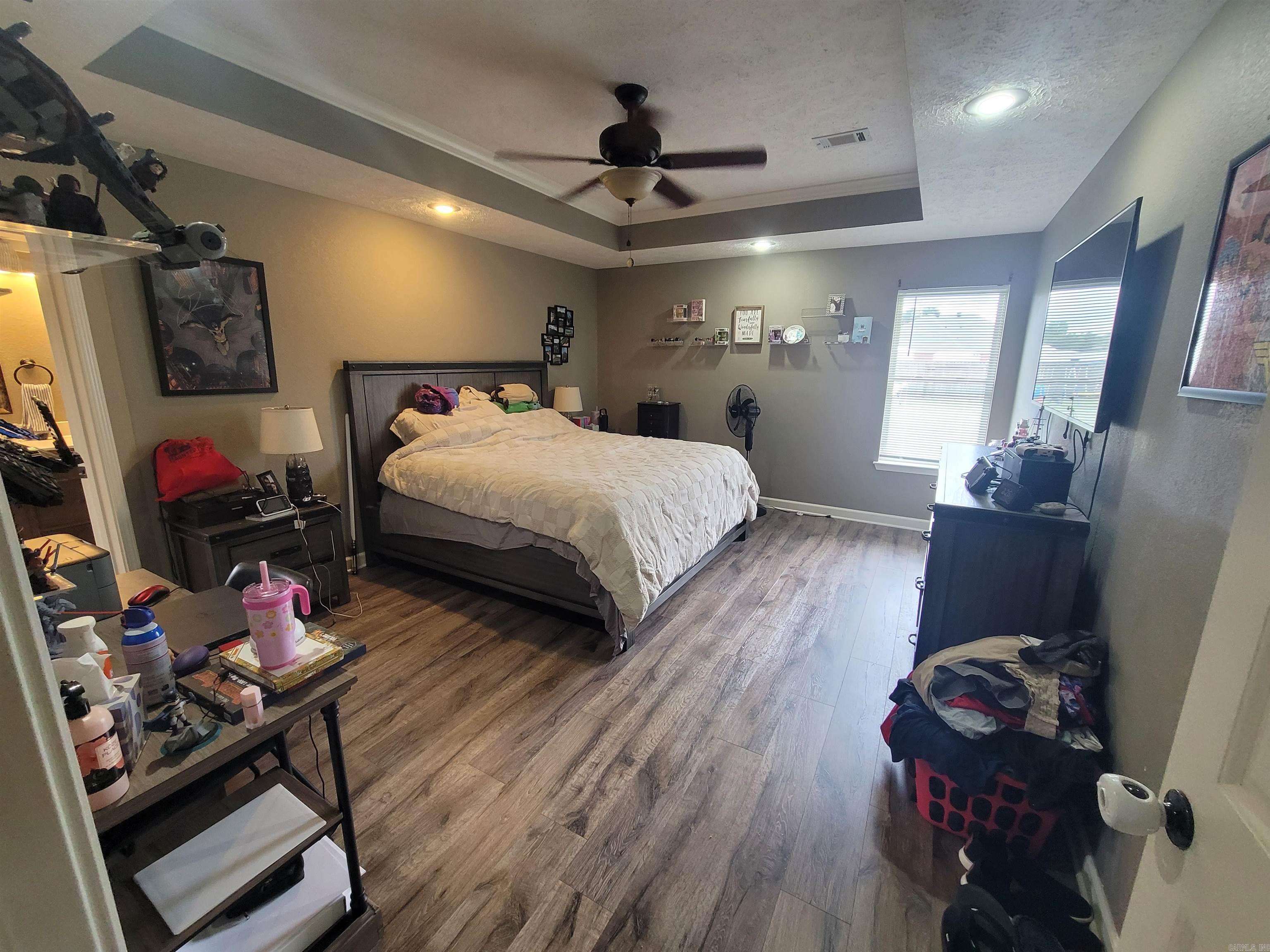 DOVE CREEK - Residential