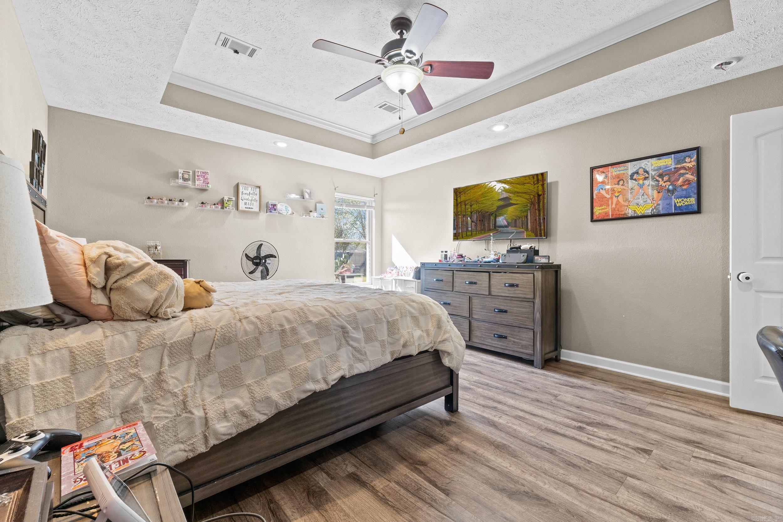 DOVE CREEK - Residential