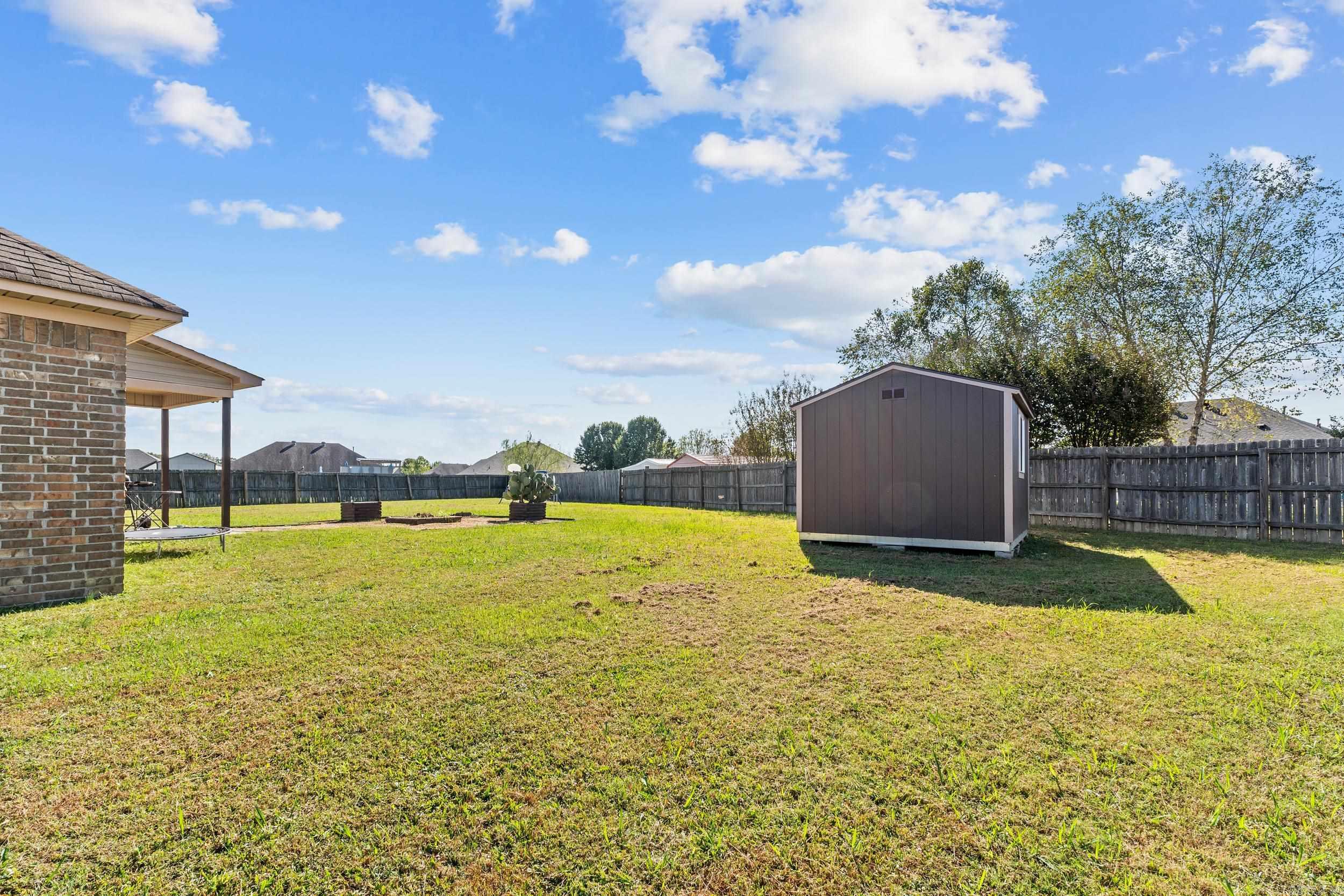 DOVE CREEK - Residential