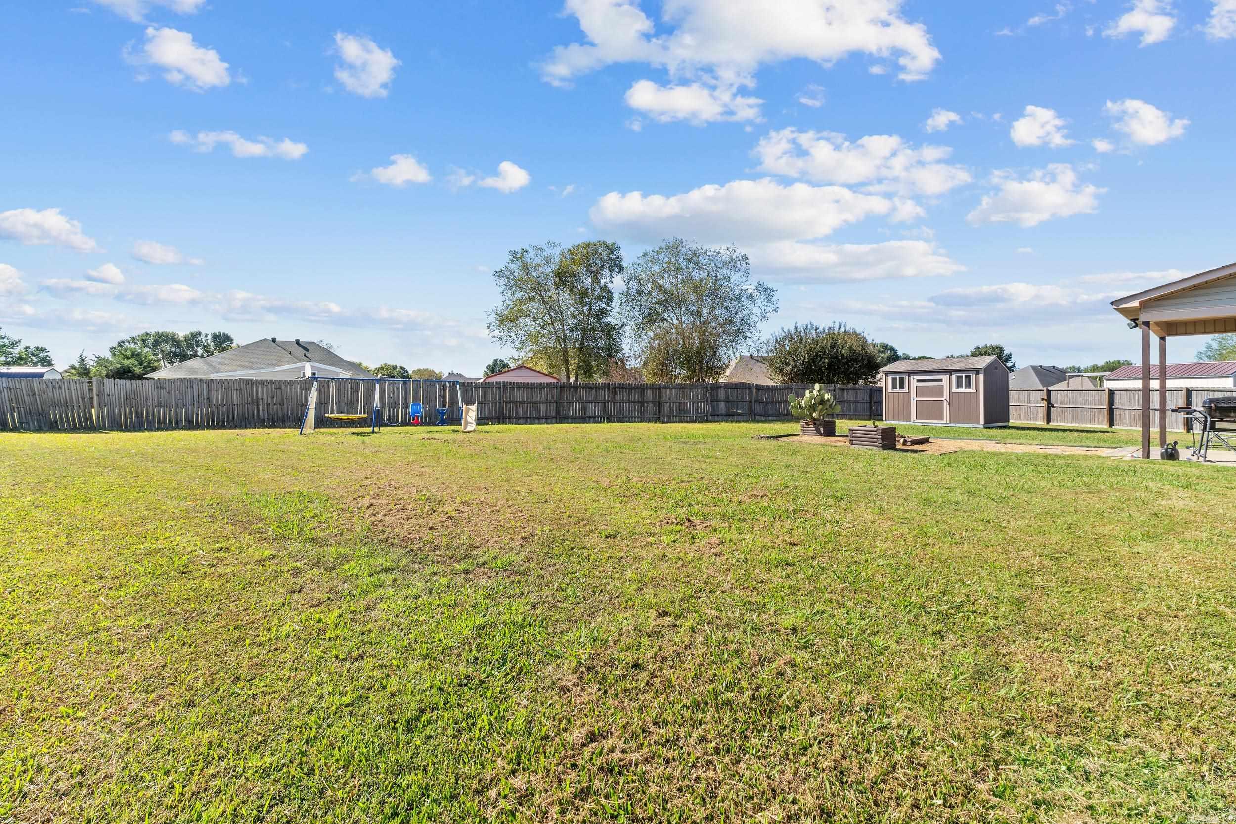 DOVE CREEK - Residential