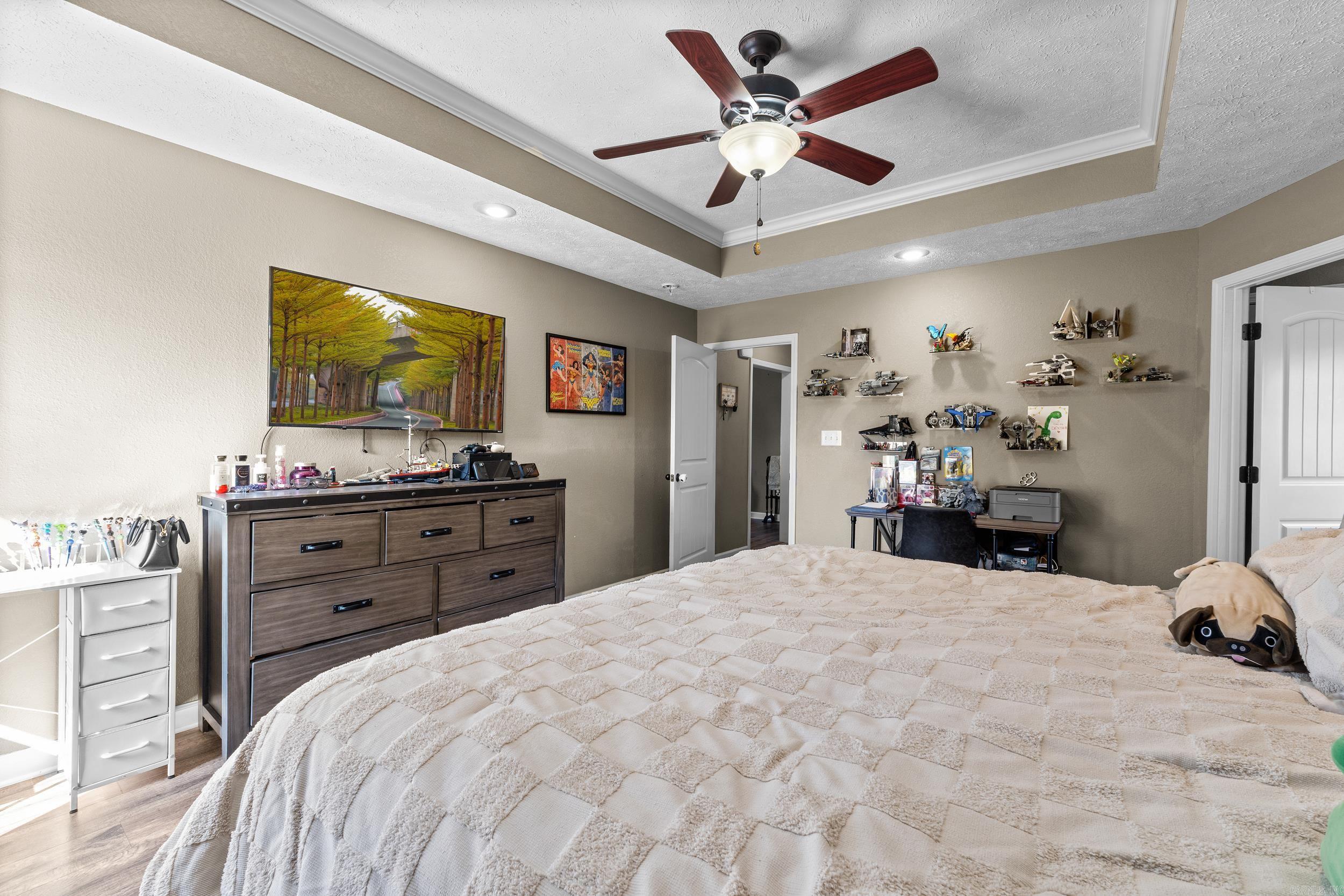 DOVE CREEK - Residential