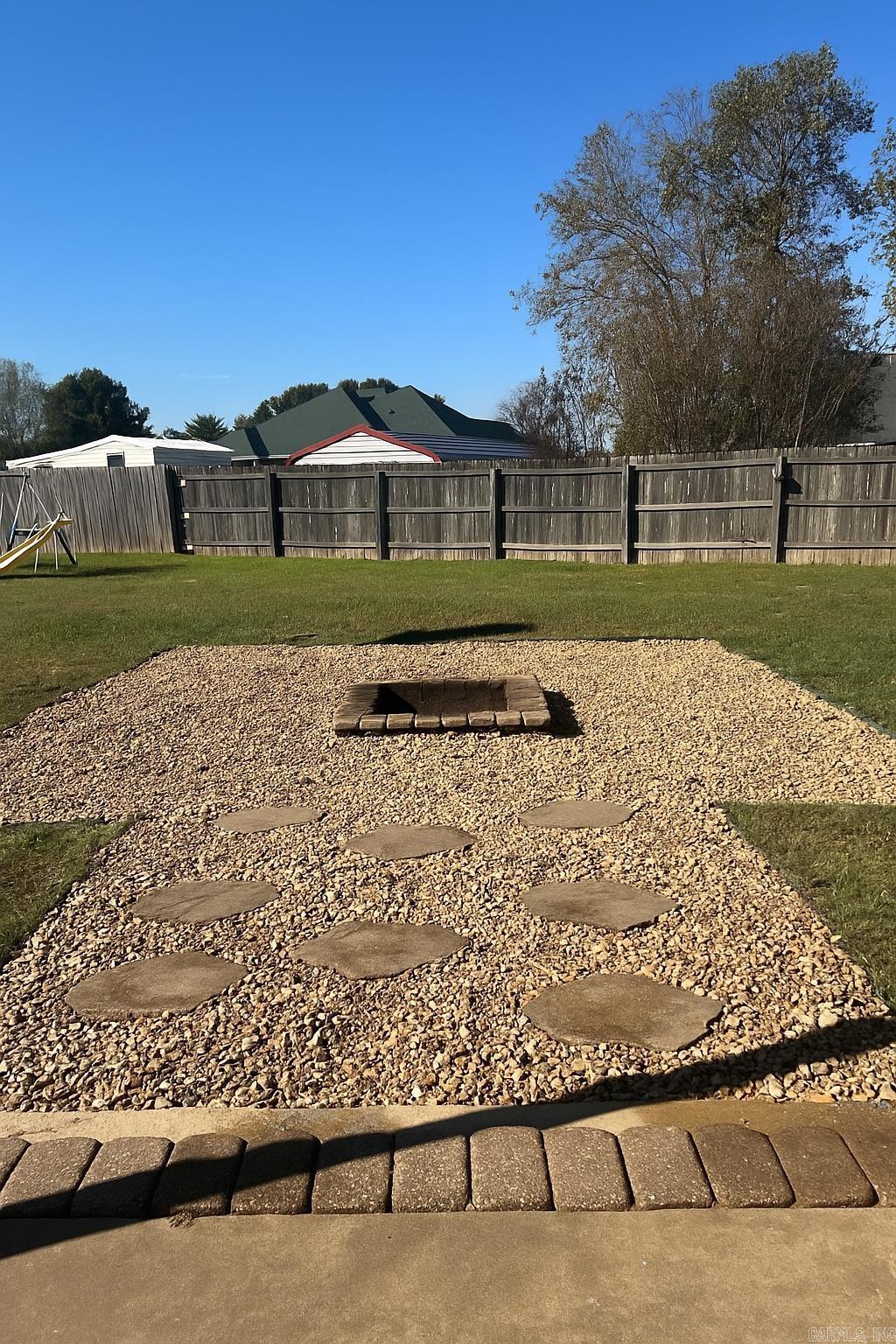 DOVE CREEK - Residential