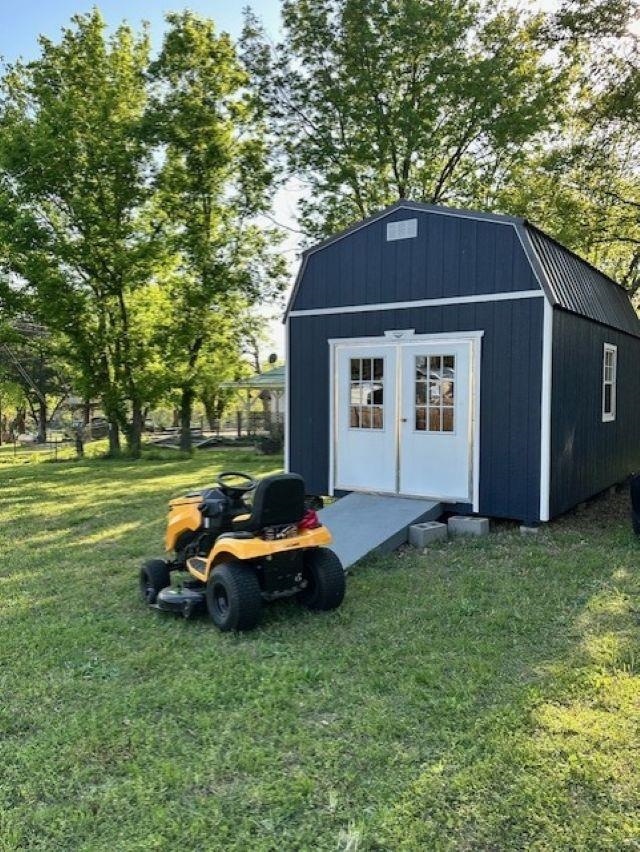 Beutler Acres - Land