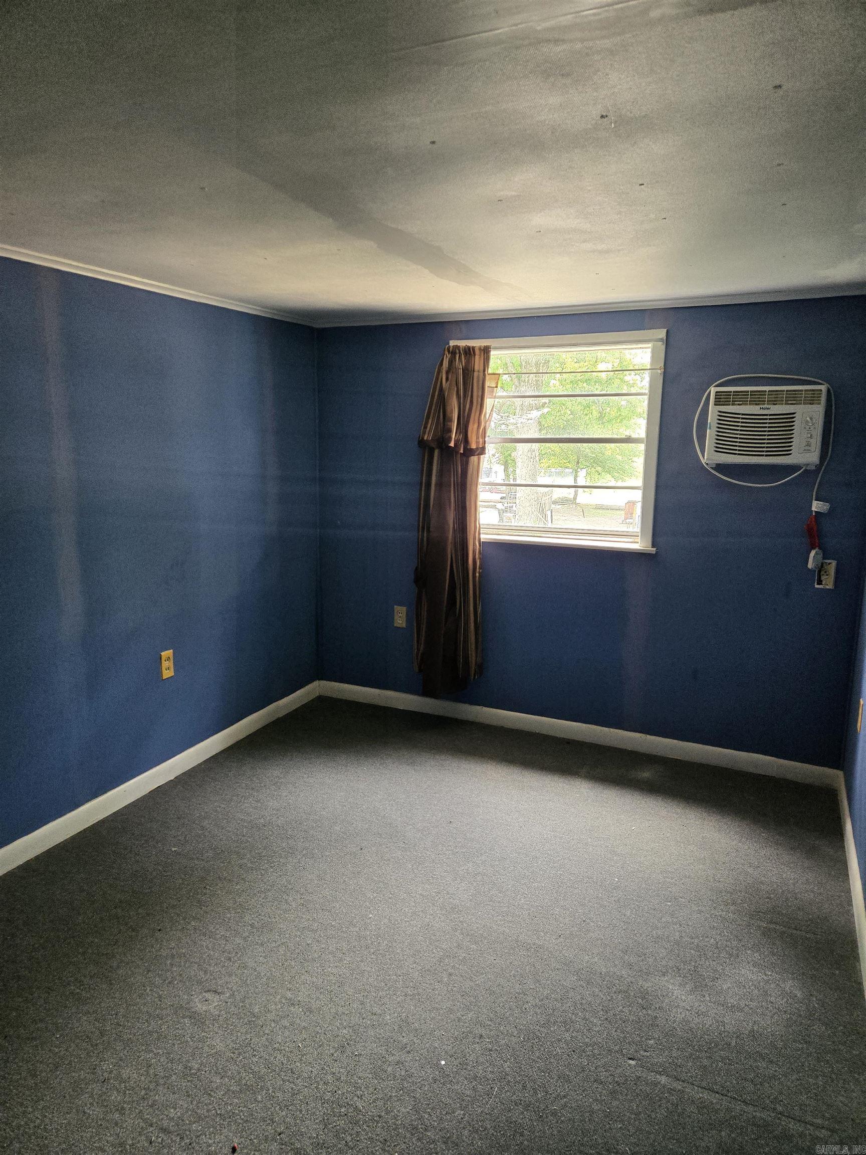 AUSTIN & TAYLOR ADDITION - Residential