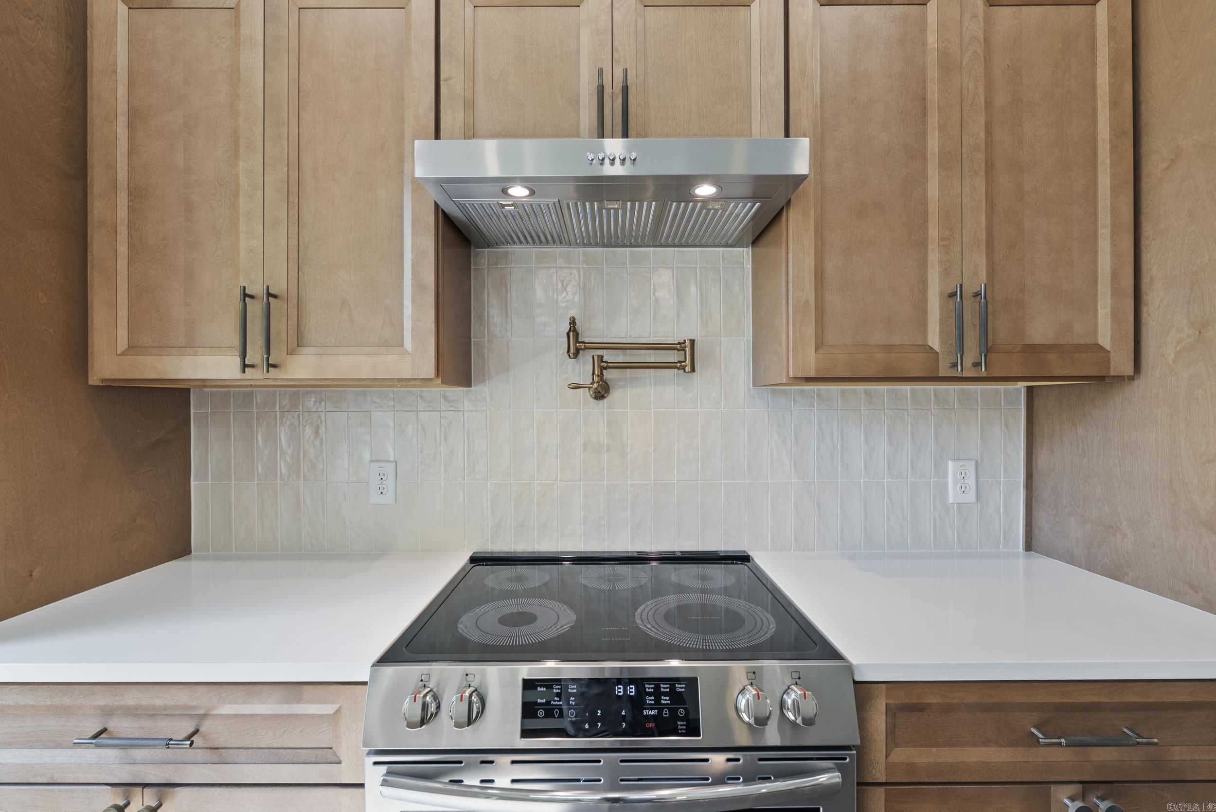 OAK GLENN - Residential