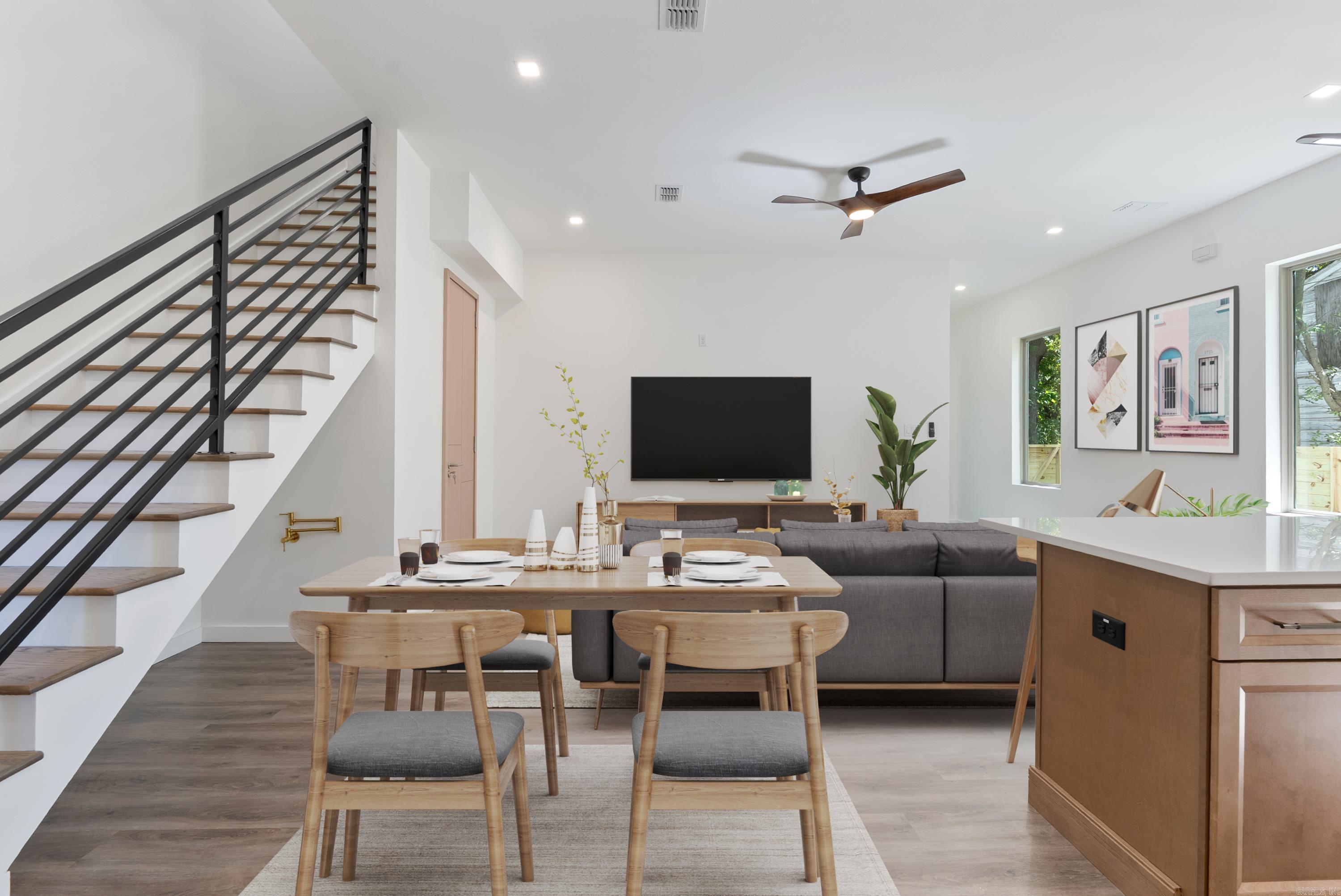 OAK GLENN - Residential