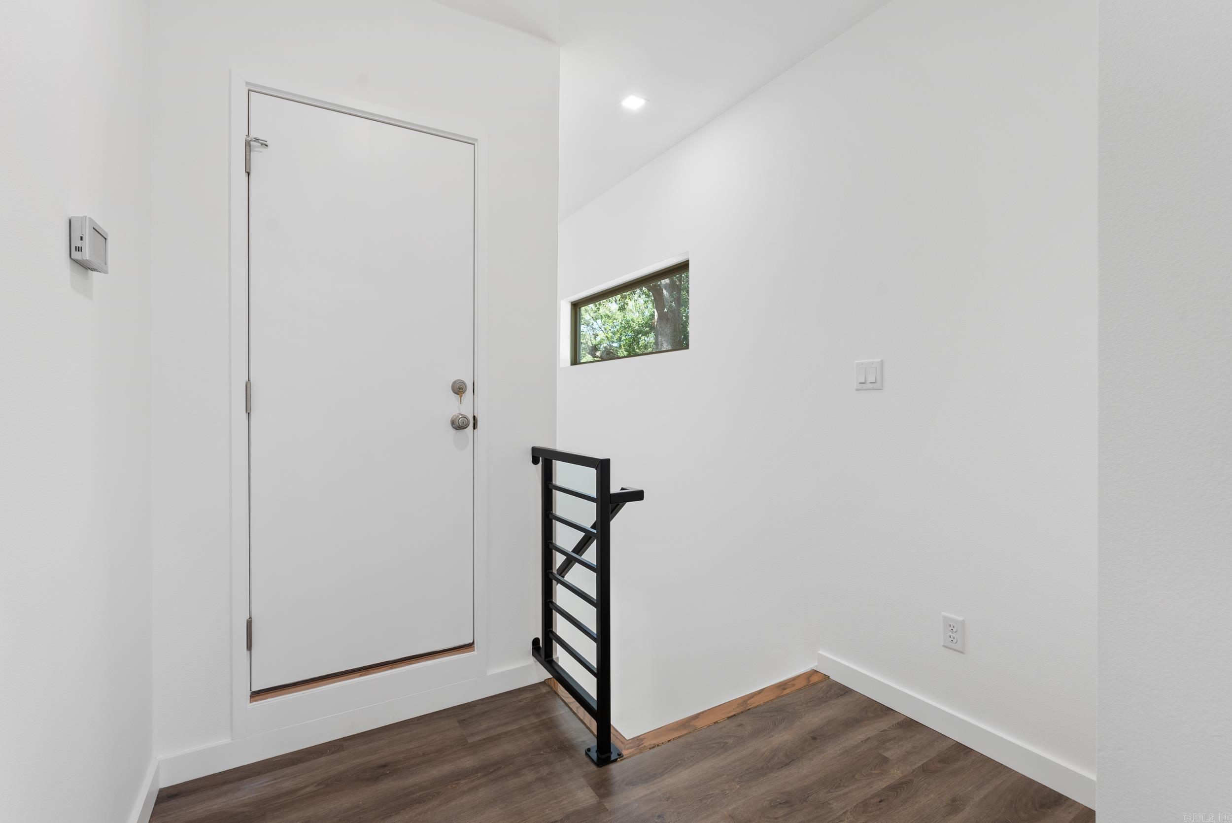 OAK GLENN - Residential