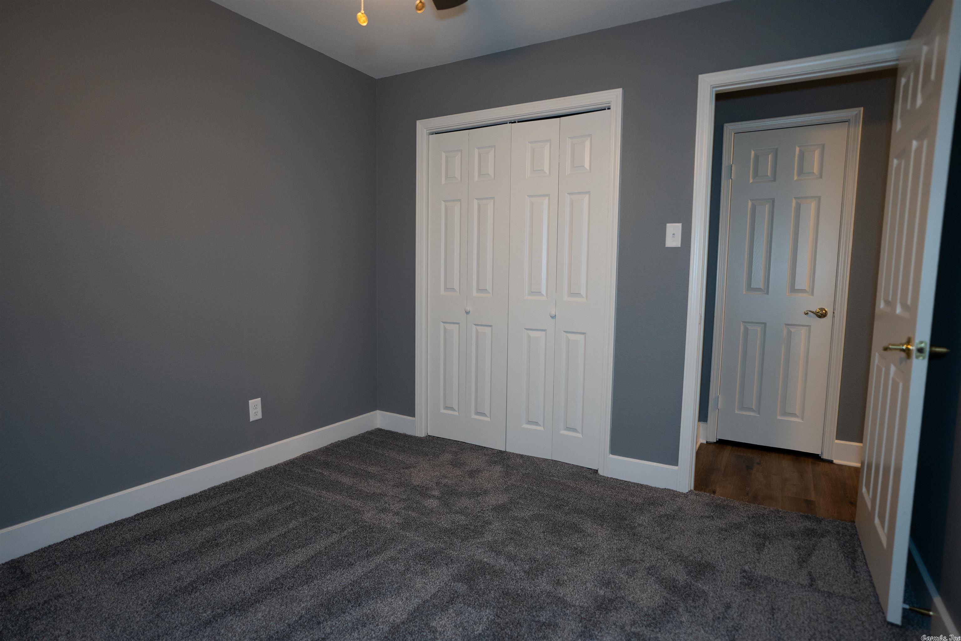 Meadowbrook B - Residential