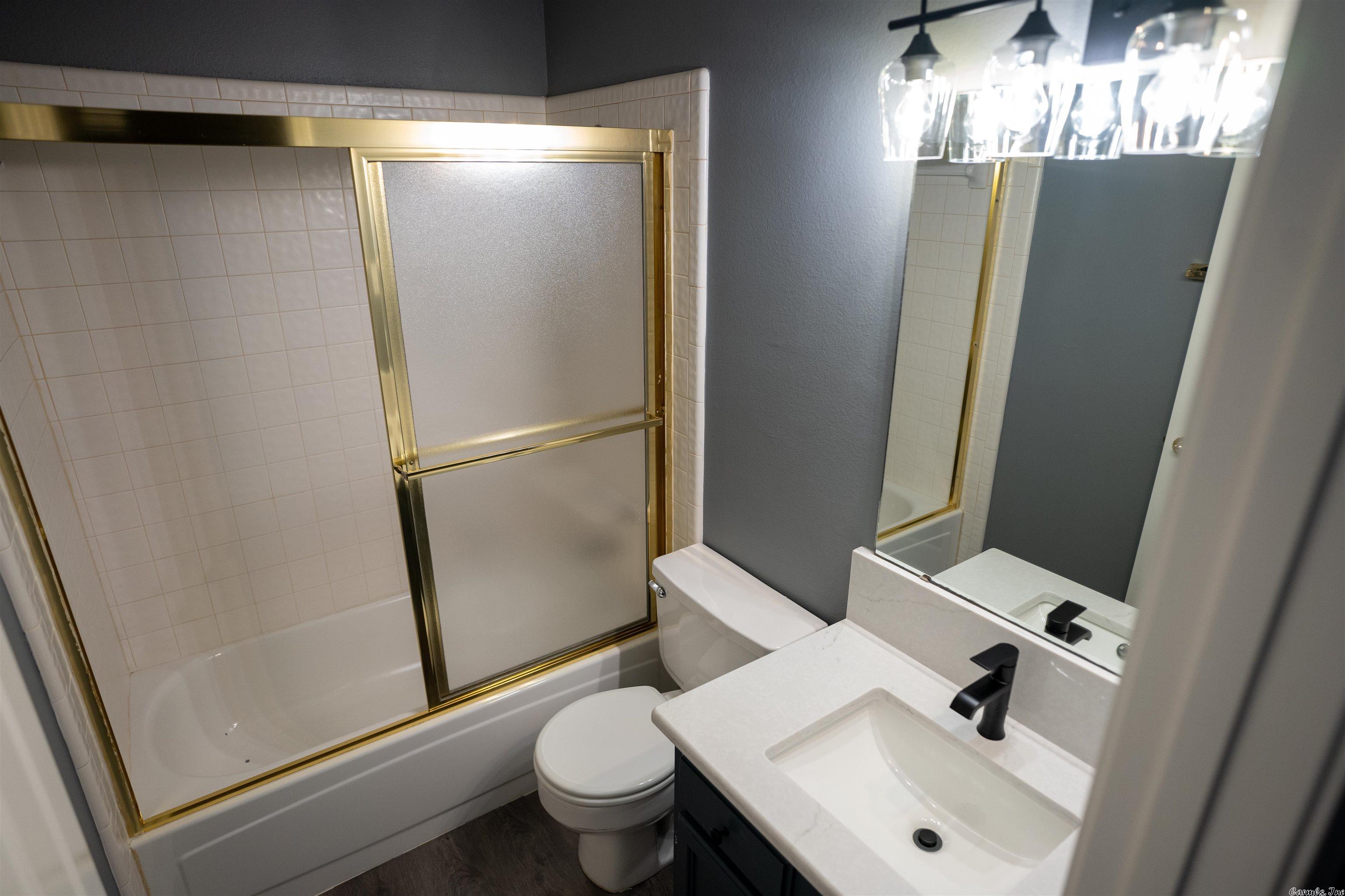 Meadowbrook B - Residential