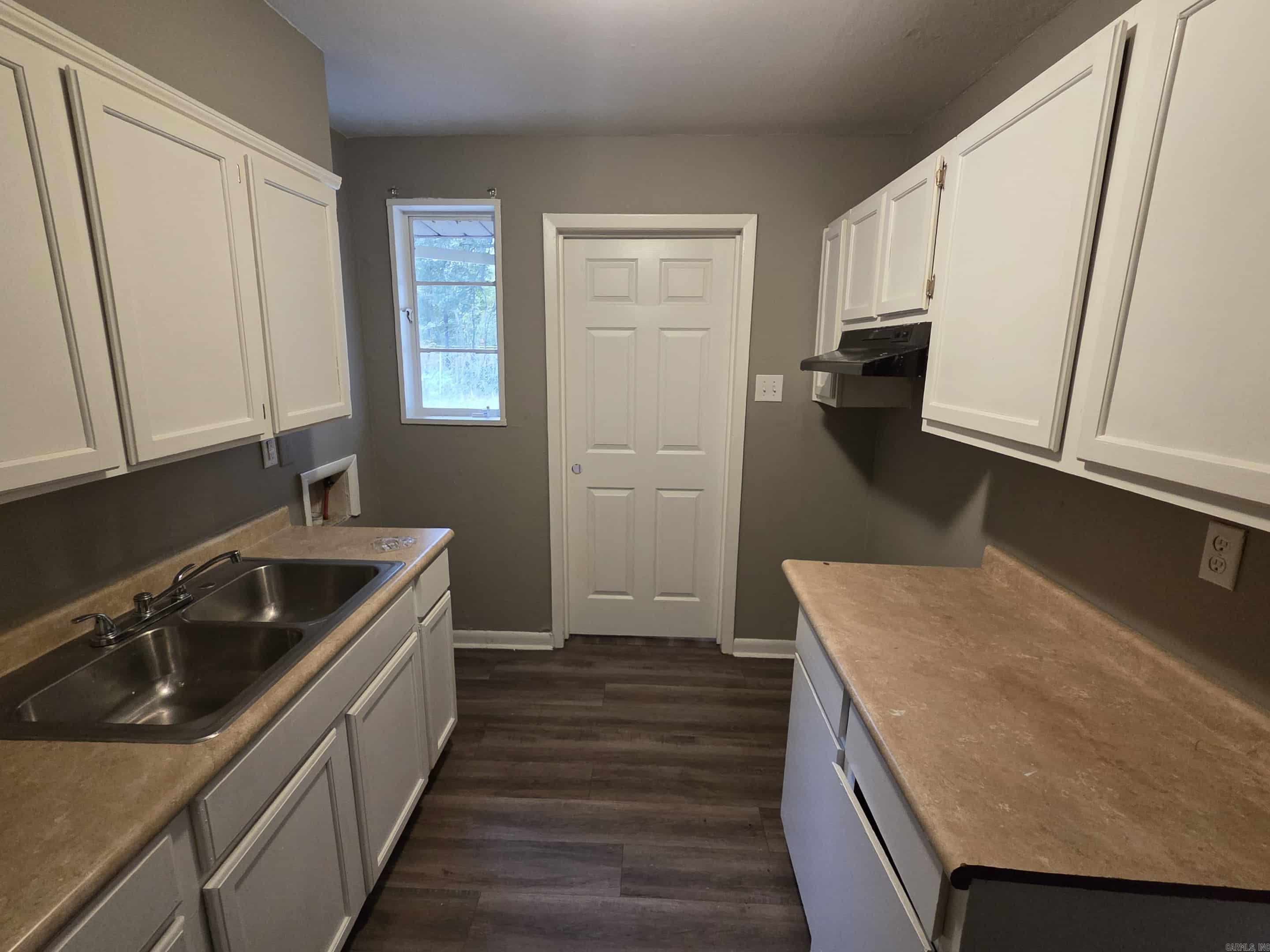 SHADY GROVE - Residential