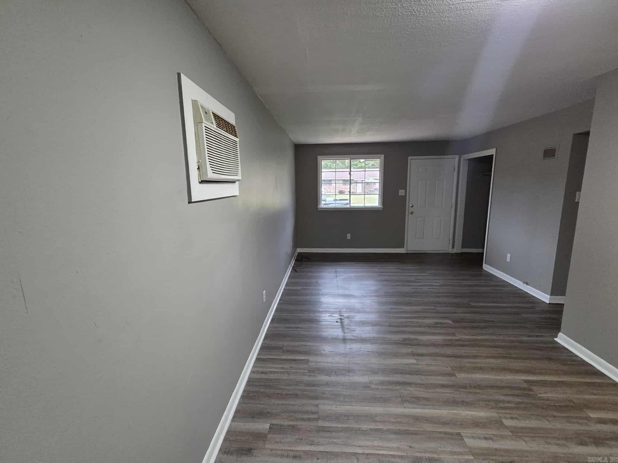 SHADY GROVE - Residential