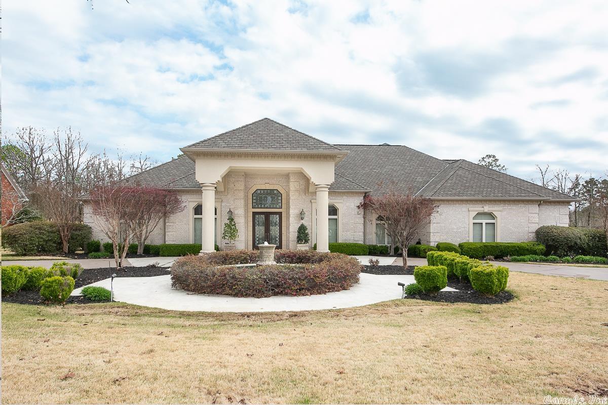 Fabulous Estate on the 18th Fairway! Custom Home with every amenity imaginable. Open Floor plan over looks the pool, hot tub, outdoor kitchen and the 18th fairway of Greystone Country Club. Walk in to a grand entry with massive columns & Office. Kitchen is beautiful and perfect for entertaining. All bedrooms have their own bath. Master bedroom is huge with his and her closets with islands, bathroom has heated tile floors, Giant garage with storage and game room to die for. Call today! See doc's for extra's