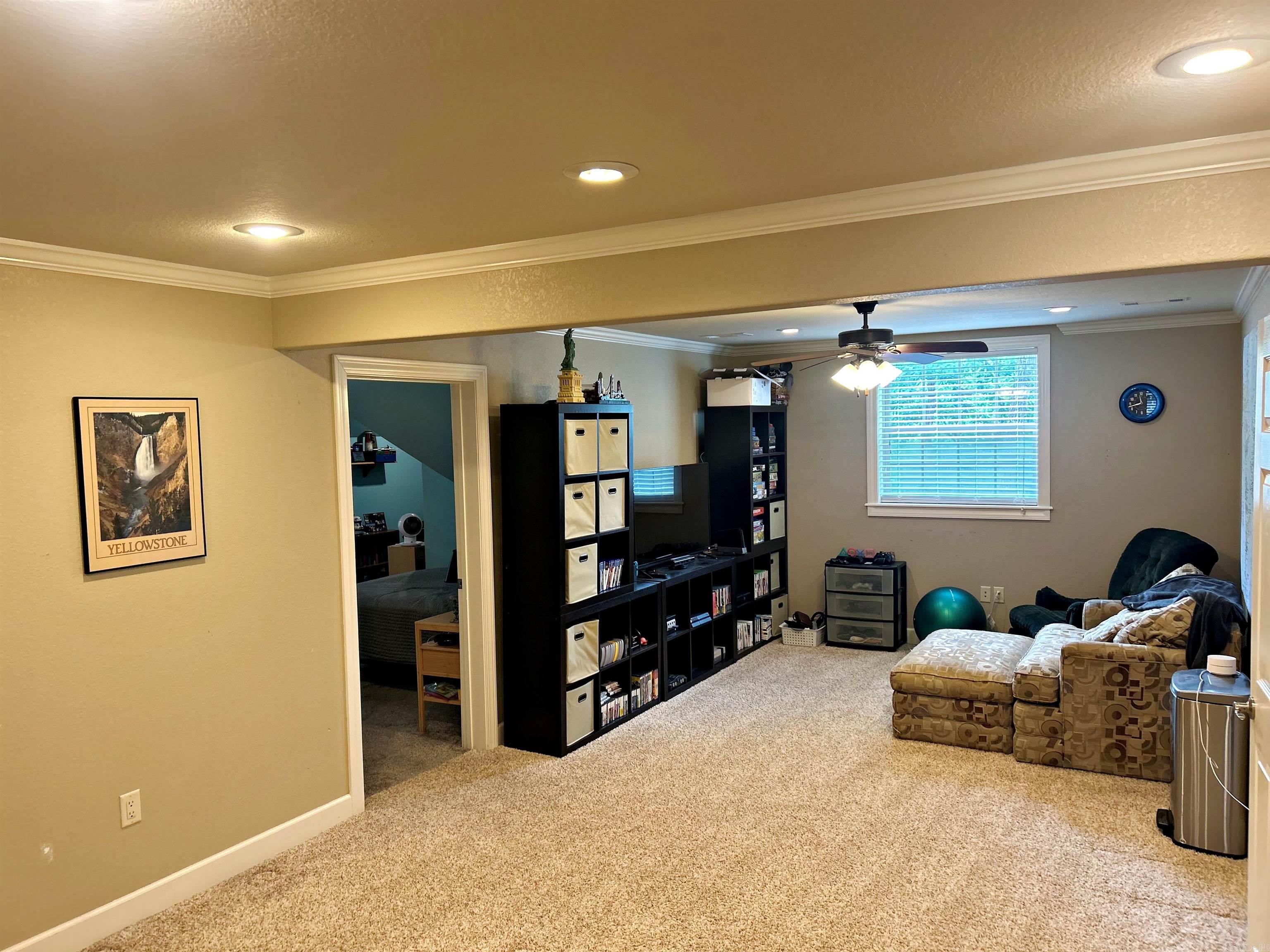 MAGNOLIA ESTATES ADDN - Residential