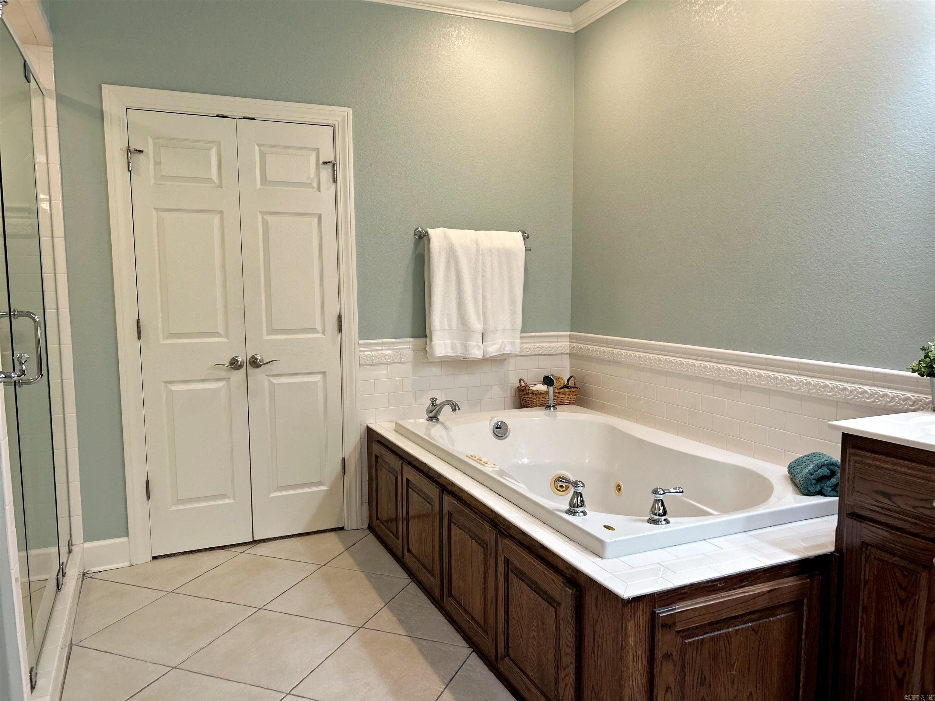 MAGNOLIA ESTATES ADDN - Residential