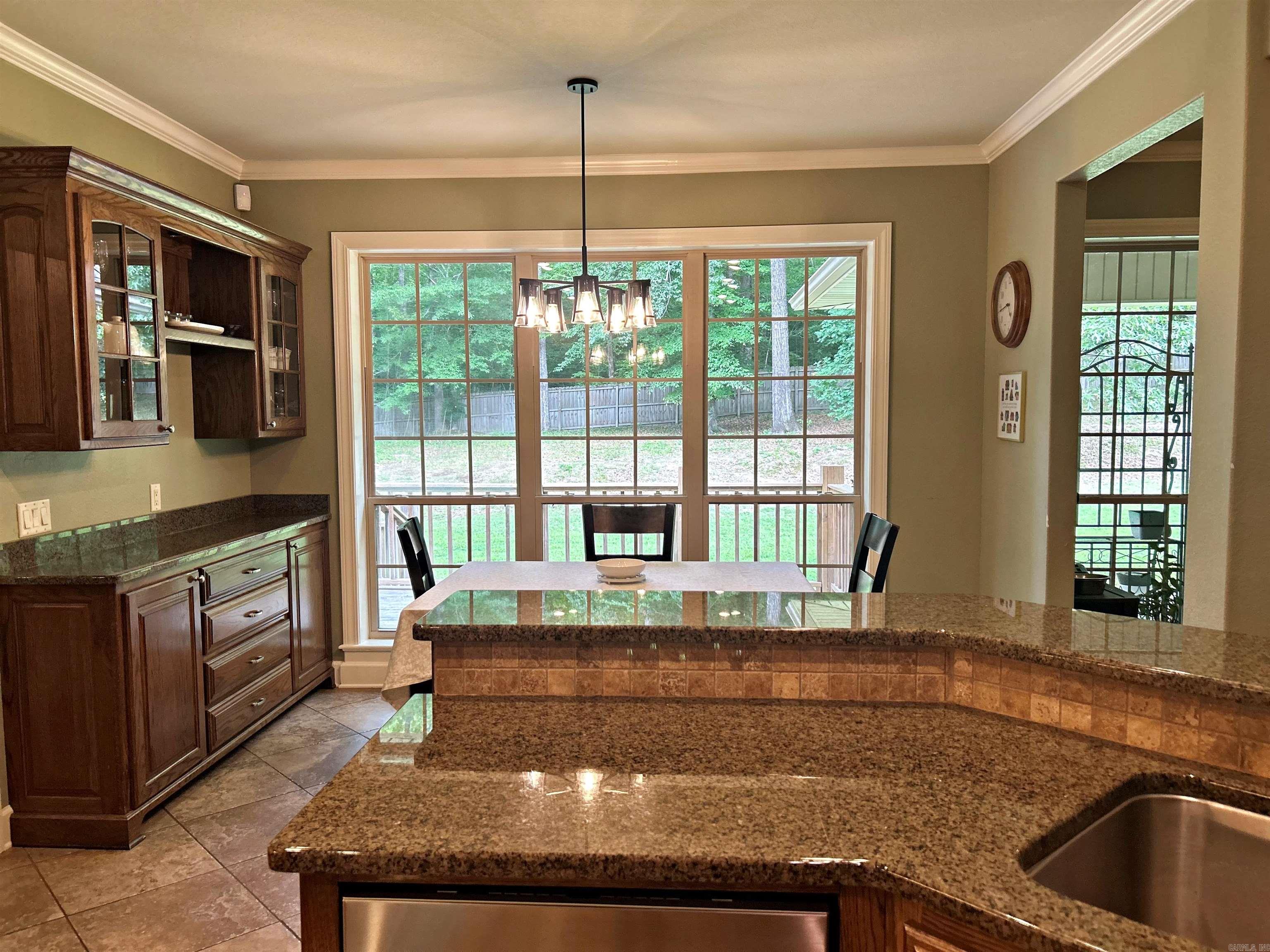 MAGNOLIA ESTATES ADDN - Residential
