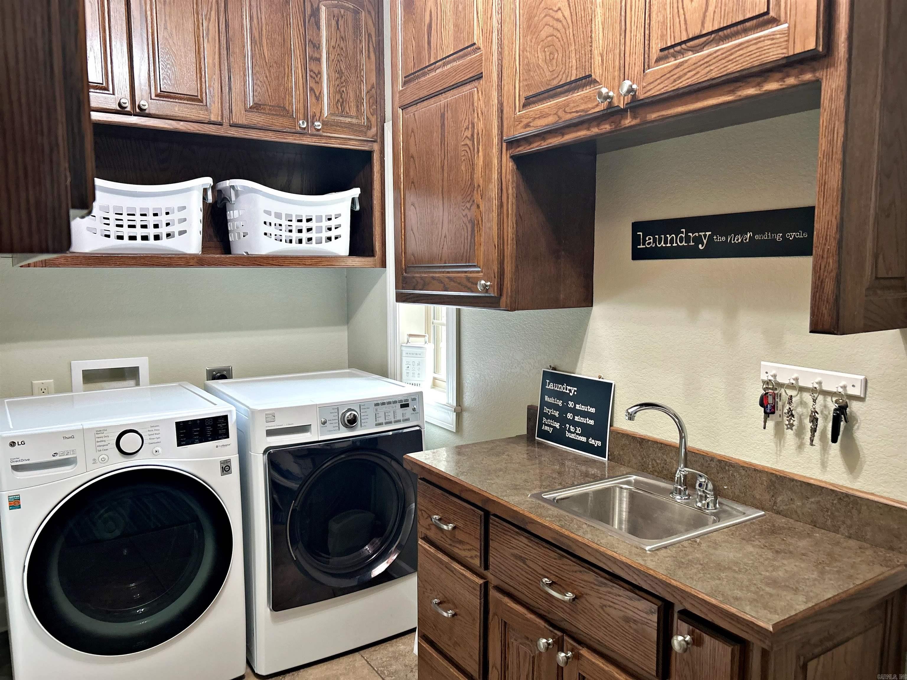 MAGNOLIA ESTATES ADDN - Residential