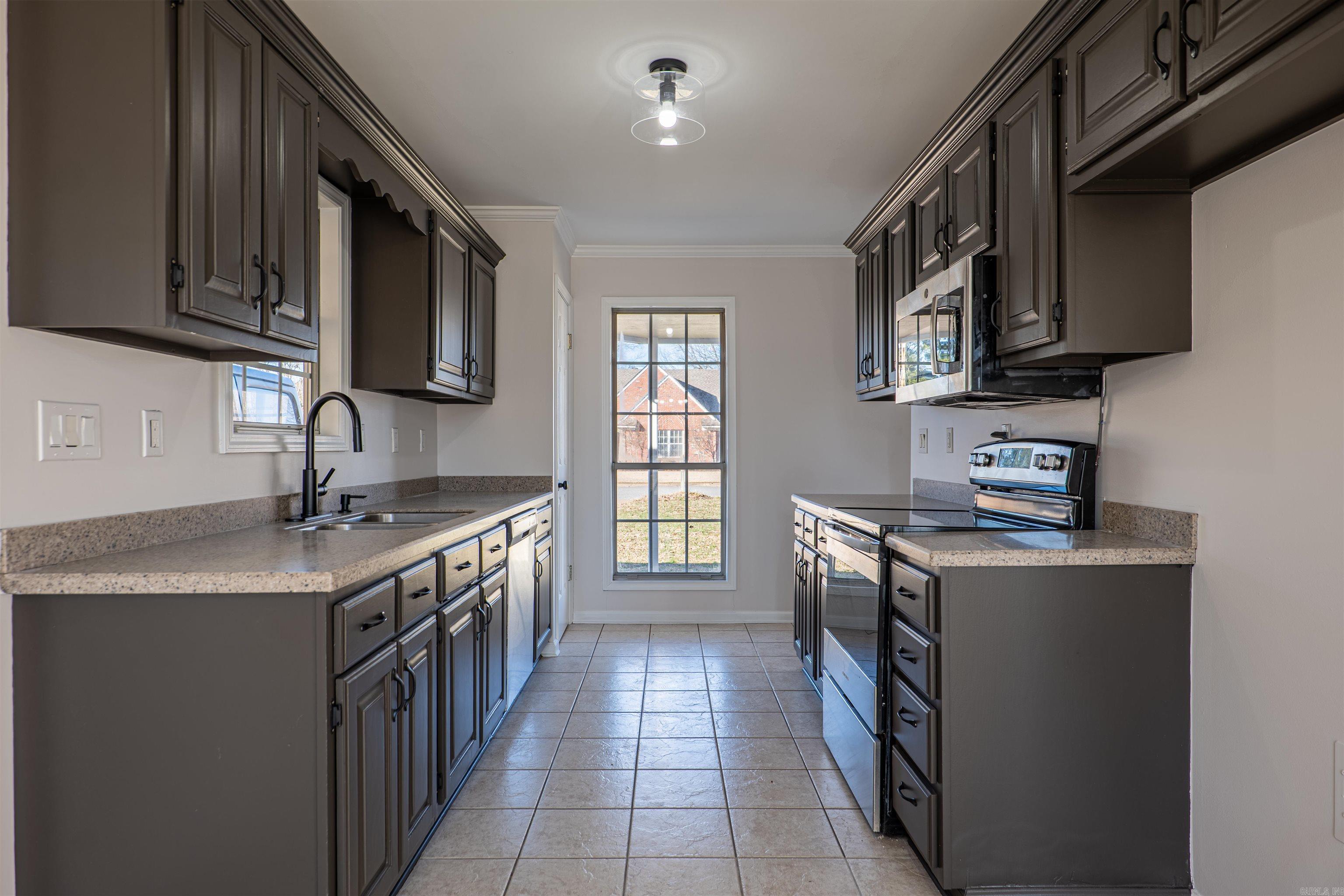 GARDEN TERRACE - Residential