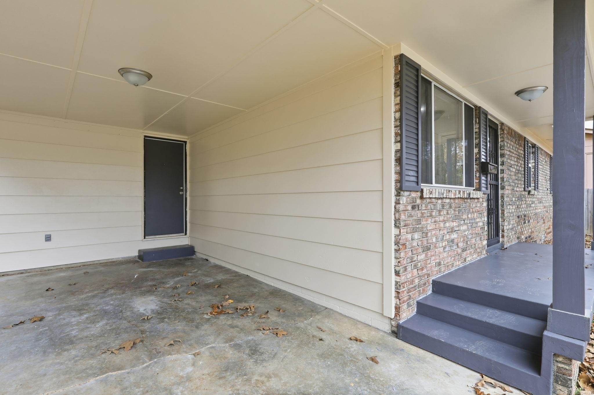 MEADOW LARK - Residential