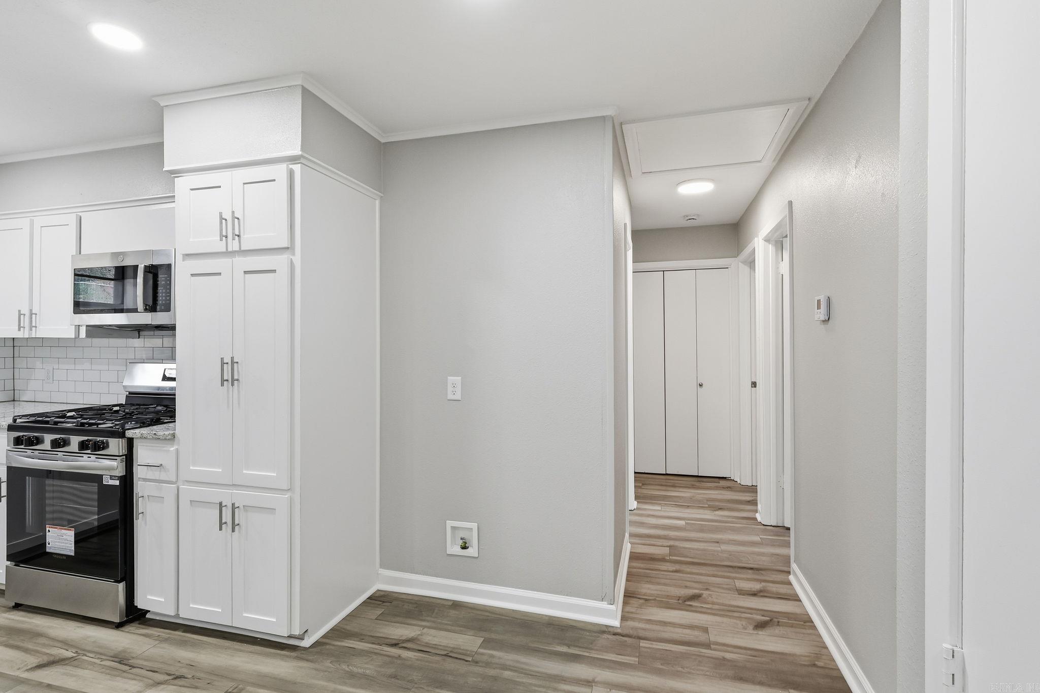 MEADOW LARK - Residential