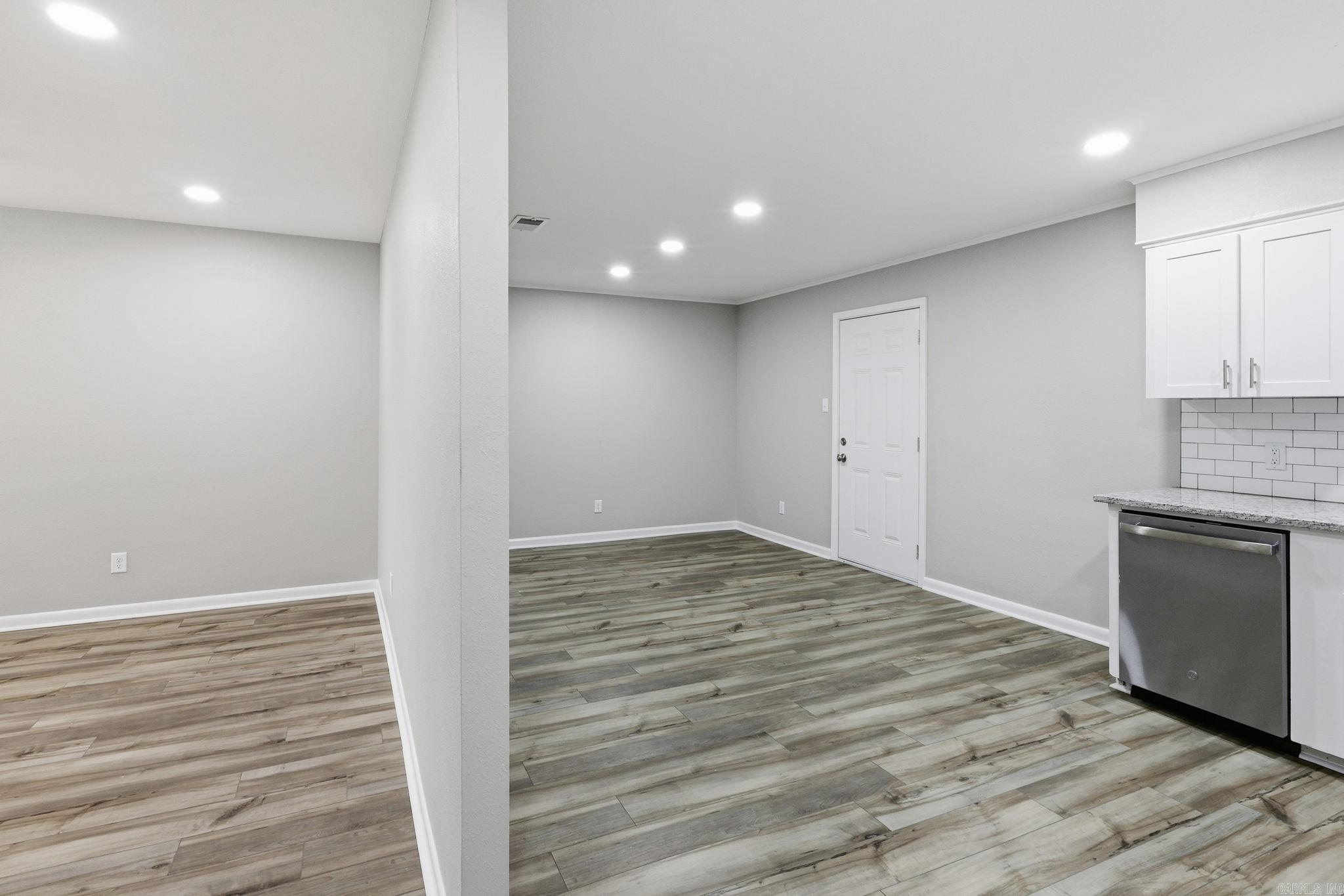 MEADOW LARK - Residential