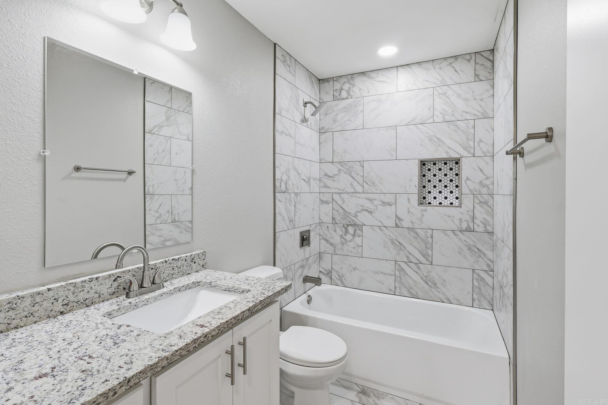 MEADOW LARK - Residential