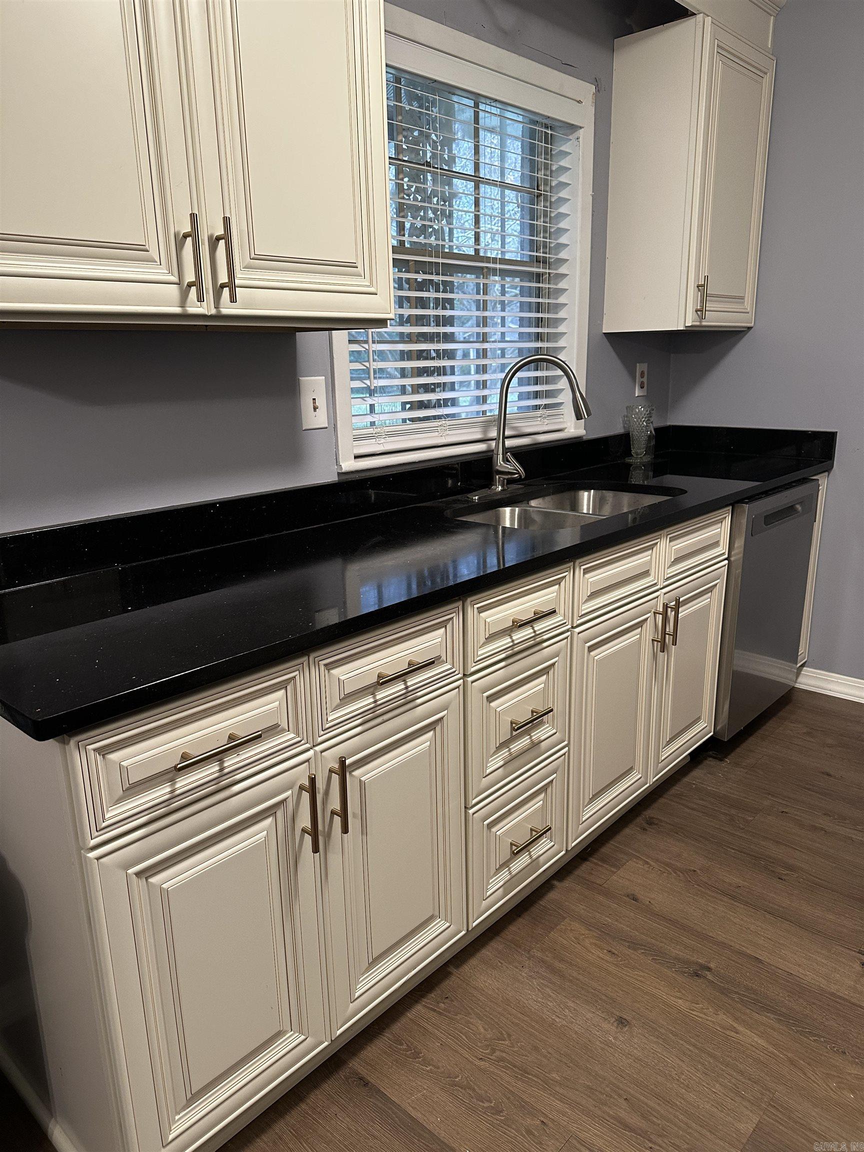 NORTH GATE TERRACE - Residential