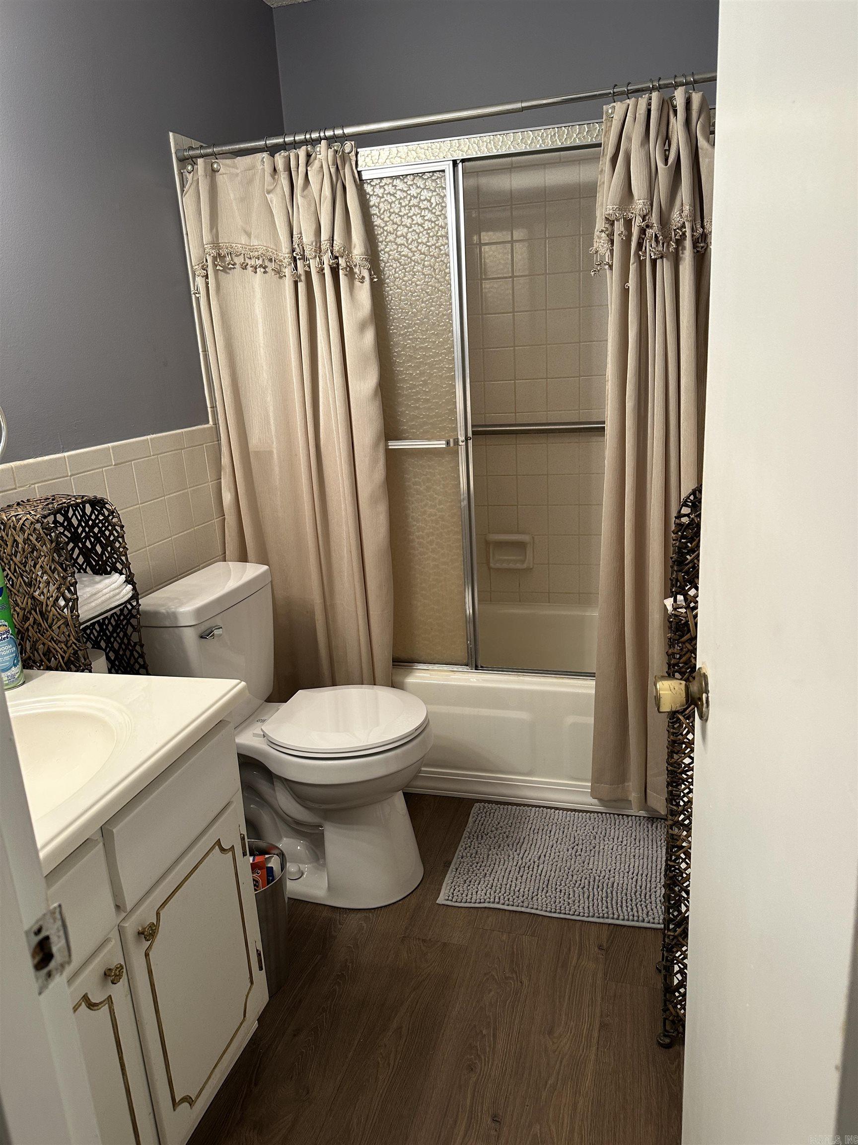 NORTH GATE TERRACE - Residential