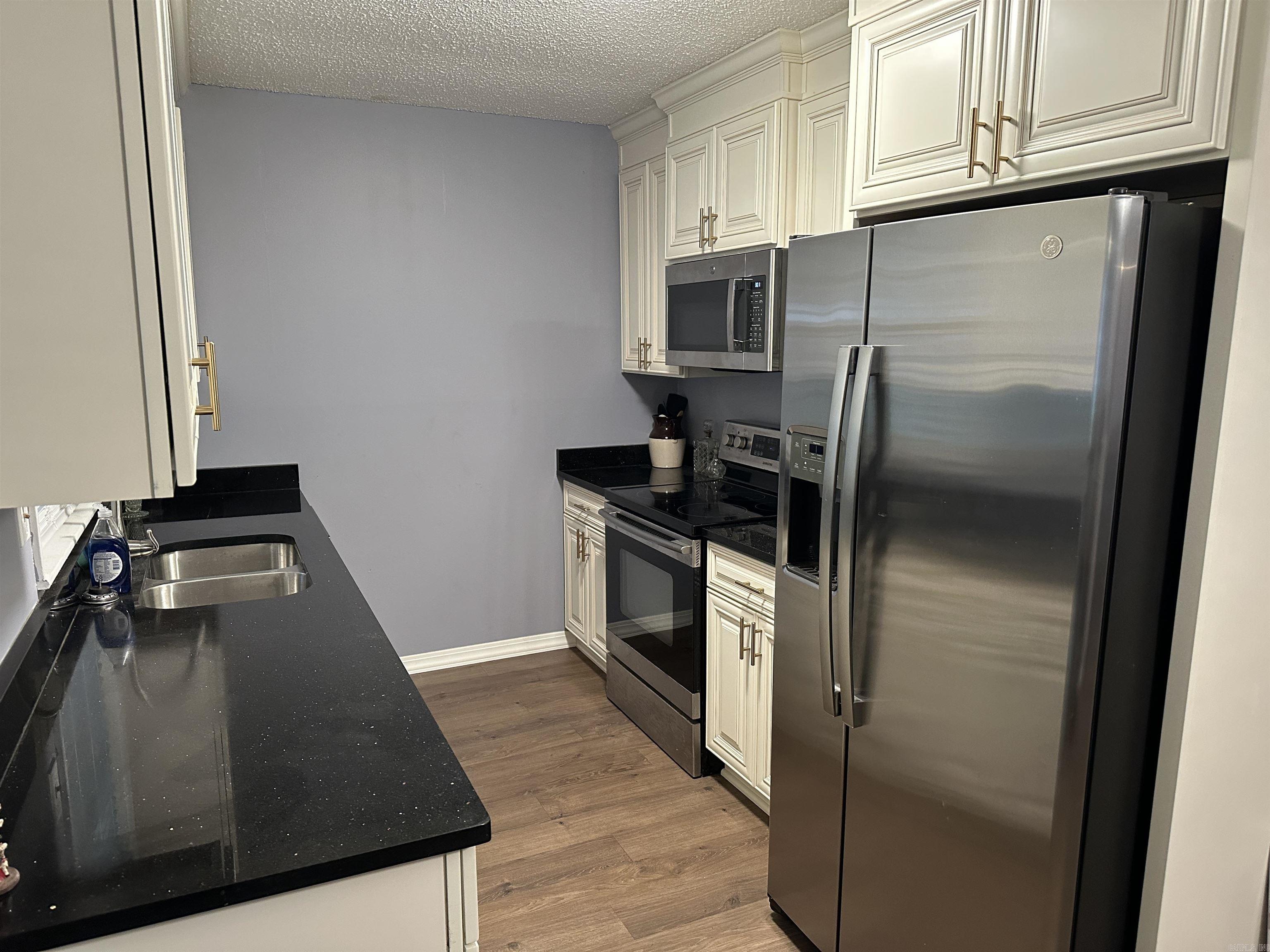 NORTH GATE TERRACE - Residential