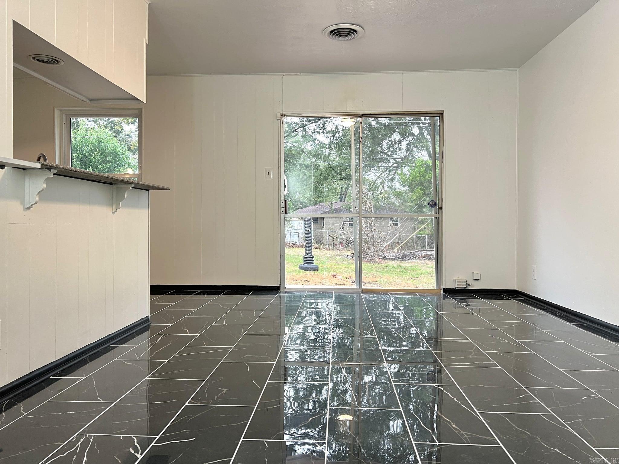 Lake View - Residential